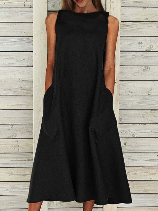 Attractive Round Neck Sleeveless Double Pocket Dress
