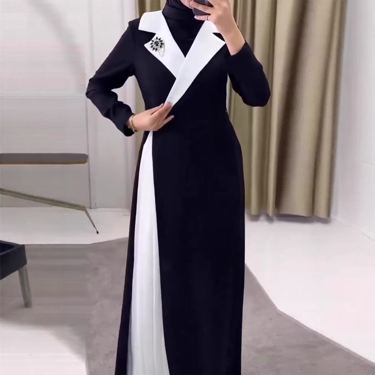 Women's Fashion Color Contrast Stitching Pleated Robe Dresses