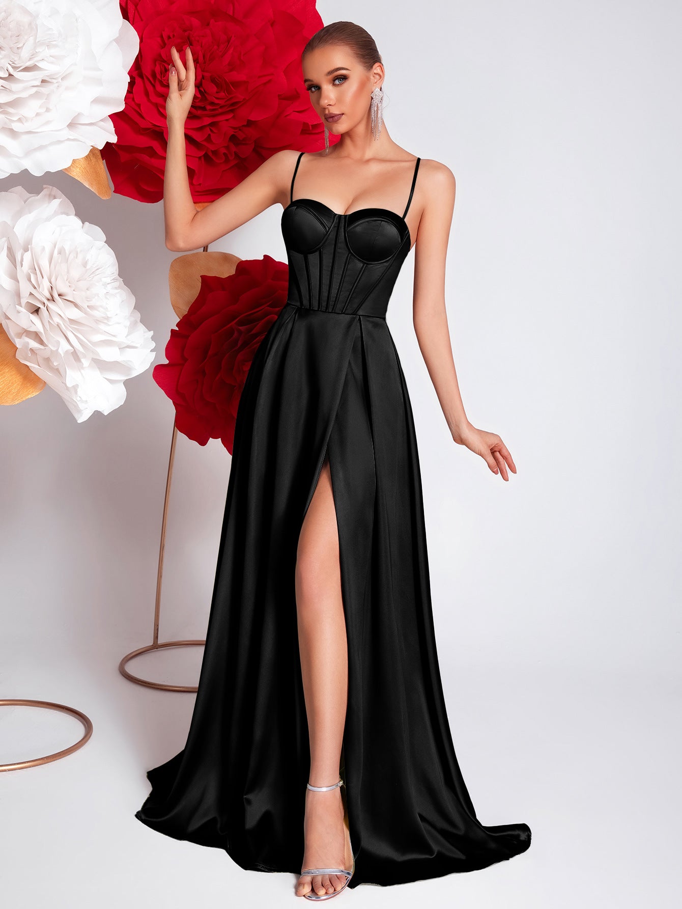 Women's Satin Fabric High-grade Fashionable Light Luxury Dress