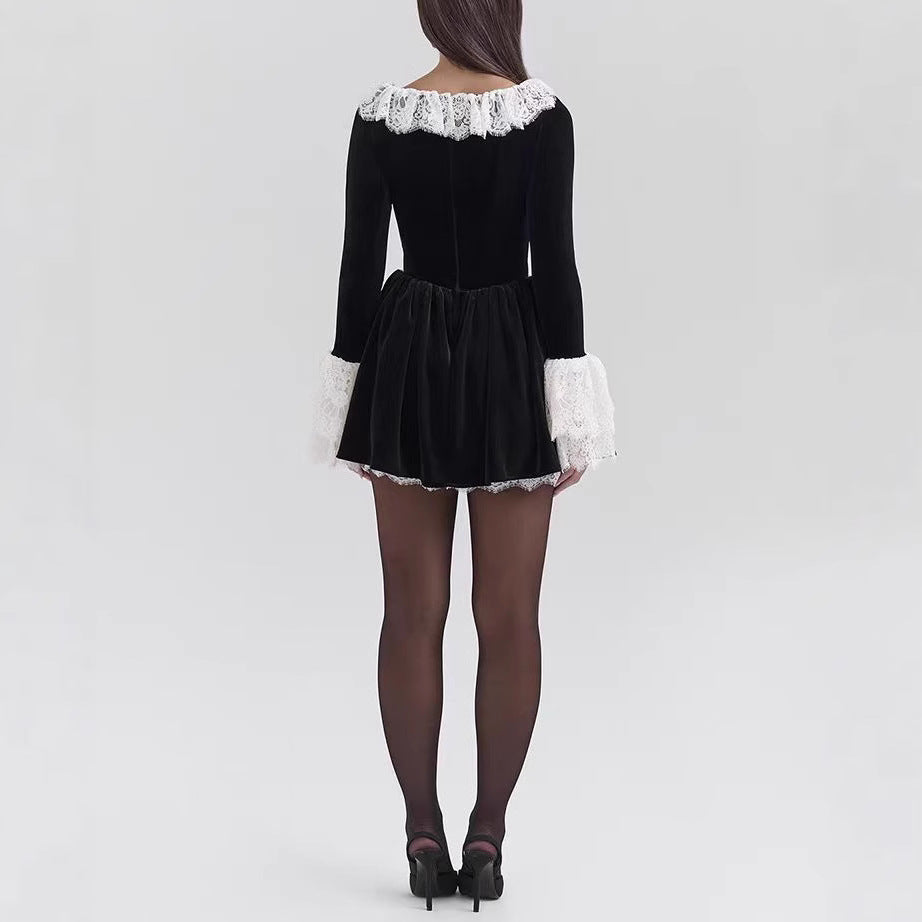 Women's Style Square Collar Black Lace Mini Dresses