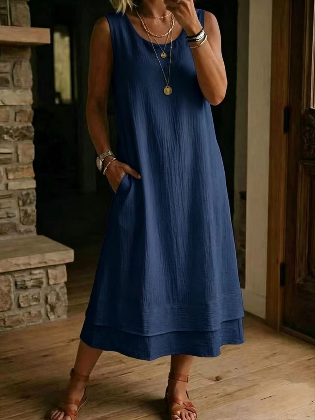Fashion Casual Round Neck Pocket Long Solid Dress