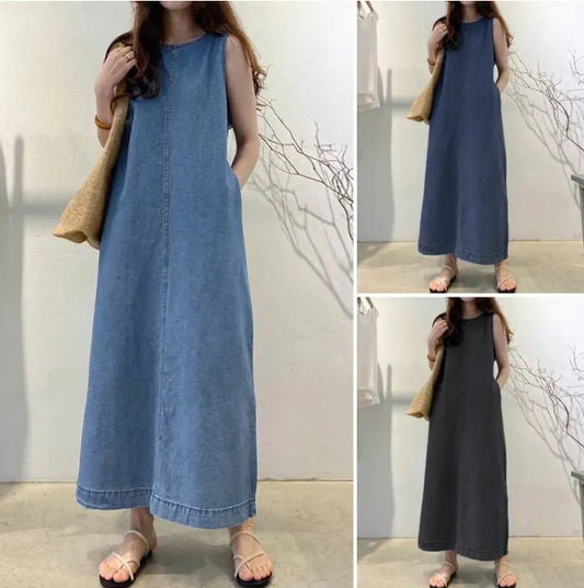 Fashionable Round Neck Sleeveless Loose Pockets Dress