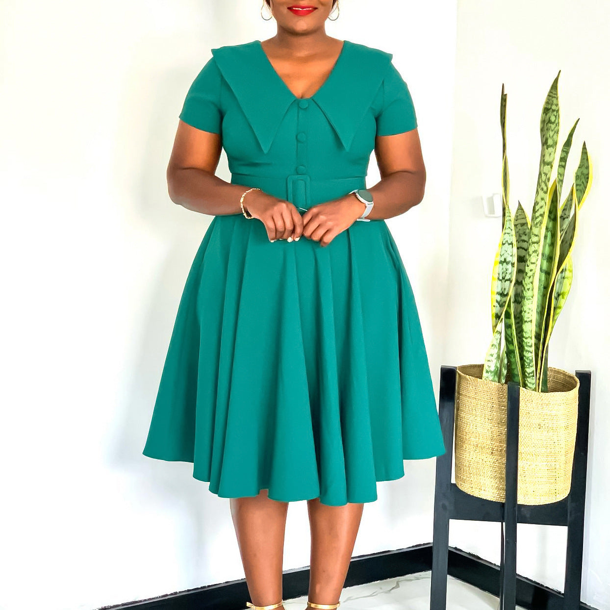 Women's Fashion Temperament Peter Pan Collar Sleeve Stretch Skirts