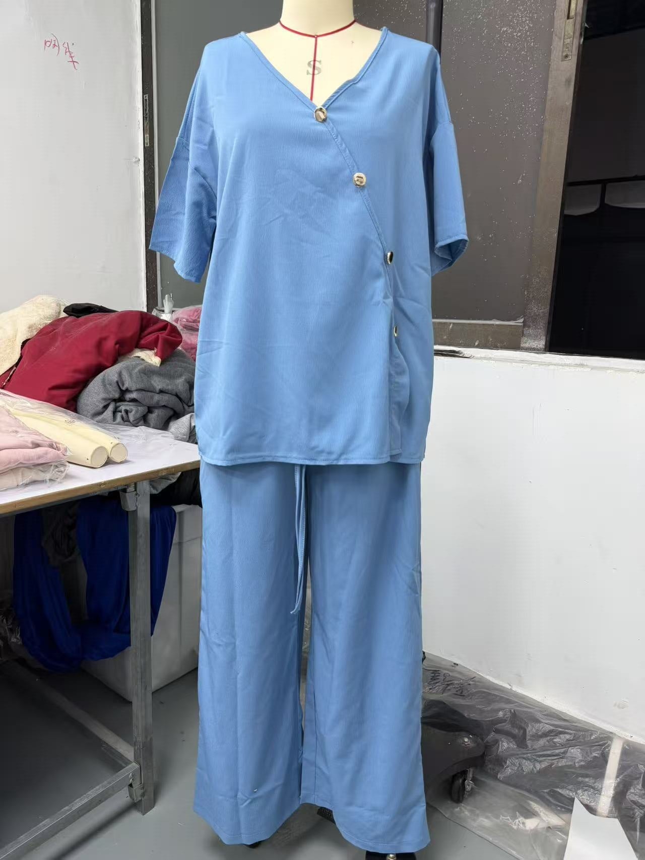Women's Solid Color Loose Short-sleeved Drawstring Trousers Suits