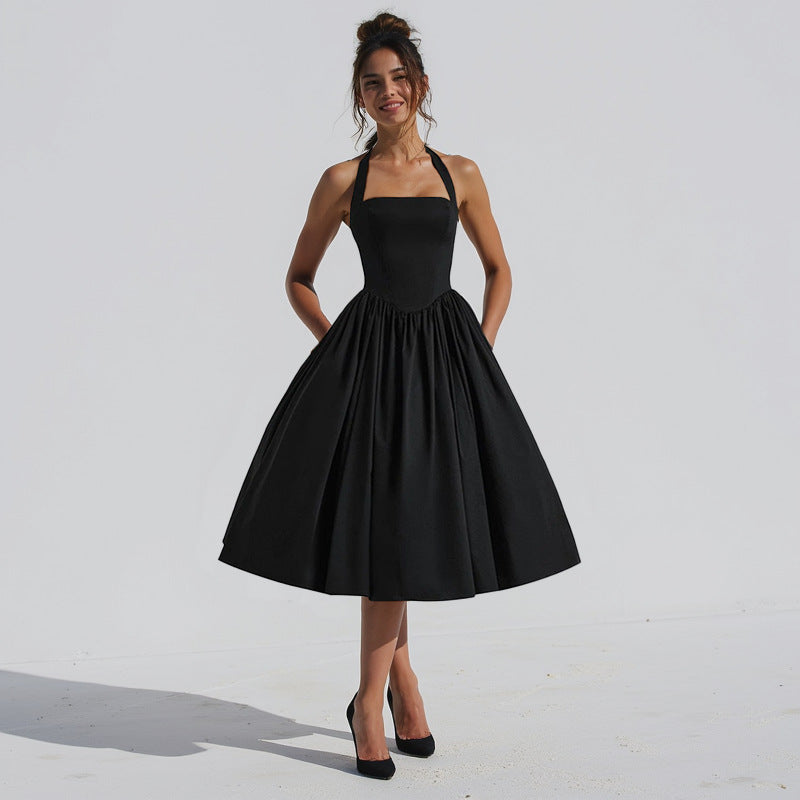 Backless Waist Trimming A- Line Dress Dresses