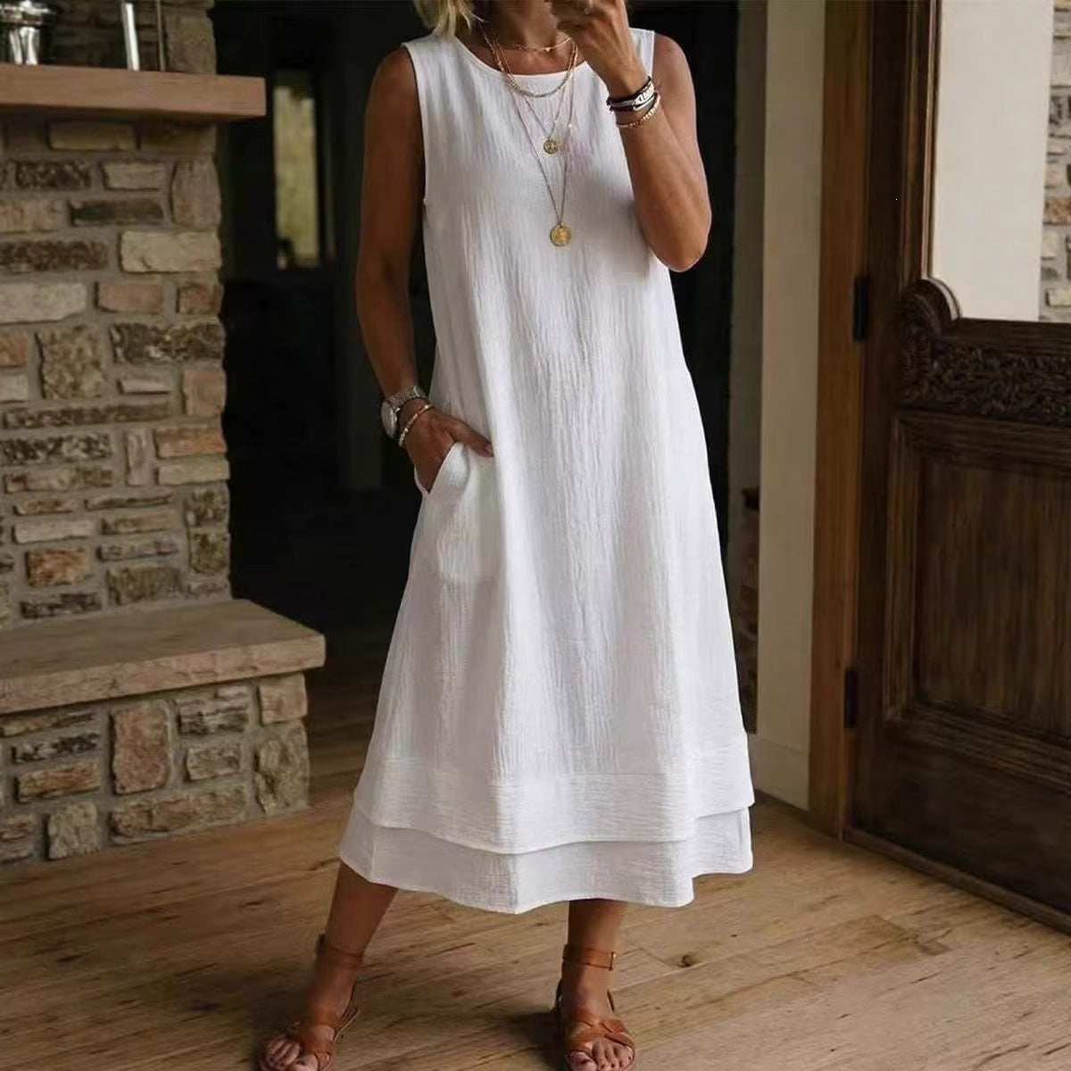 Fashion Casual Round Neck Pocket Long Solid Dress