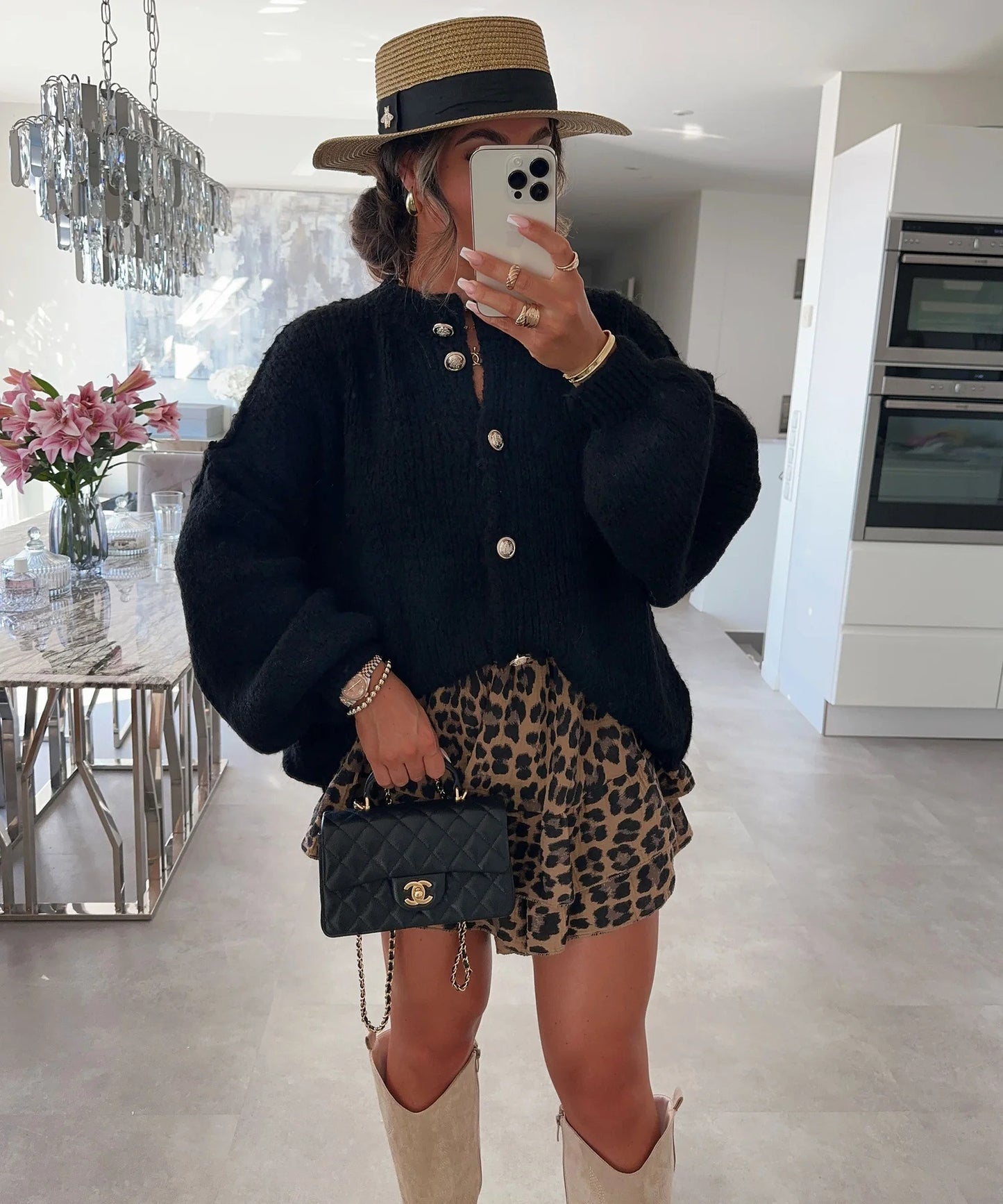 Women's Retro Gold Button Solid Color Knitted Sweaters