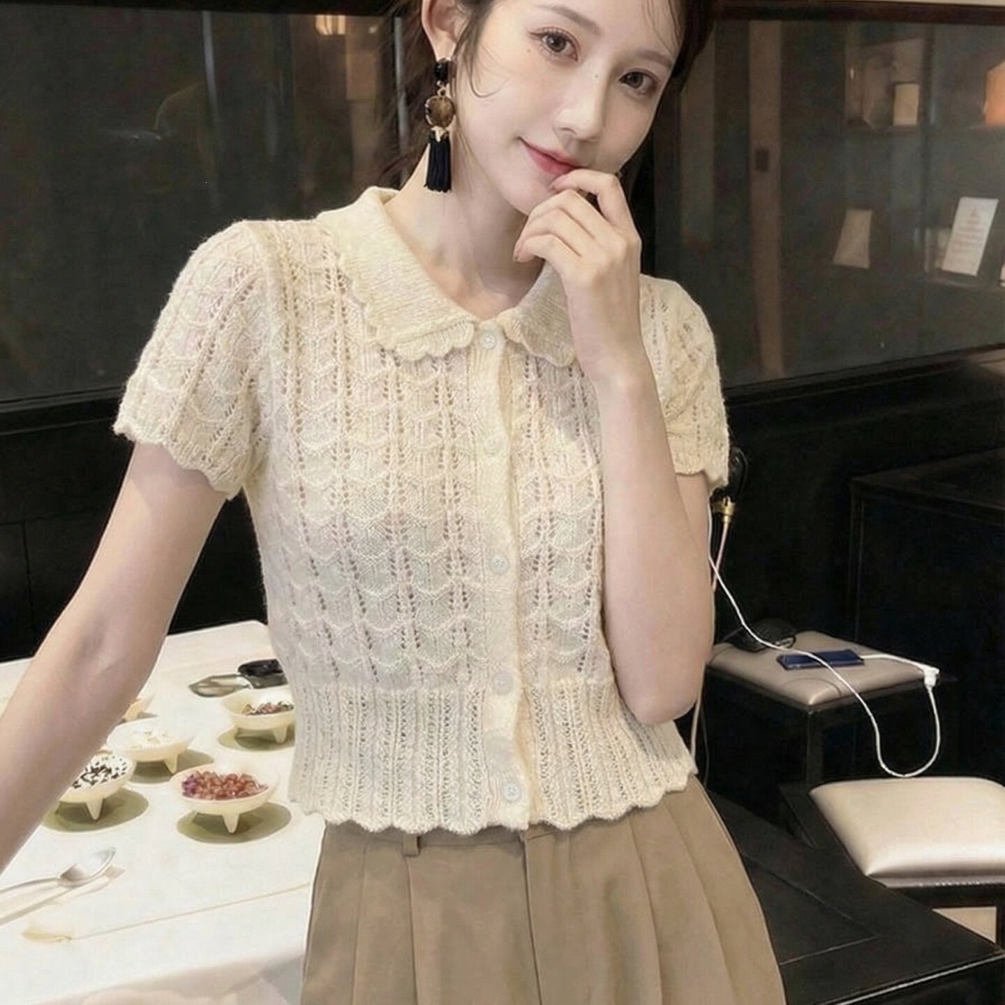 Women's French Style Gentle Peter Pan Collar Sleeve Women's Sweater