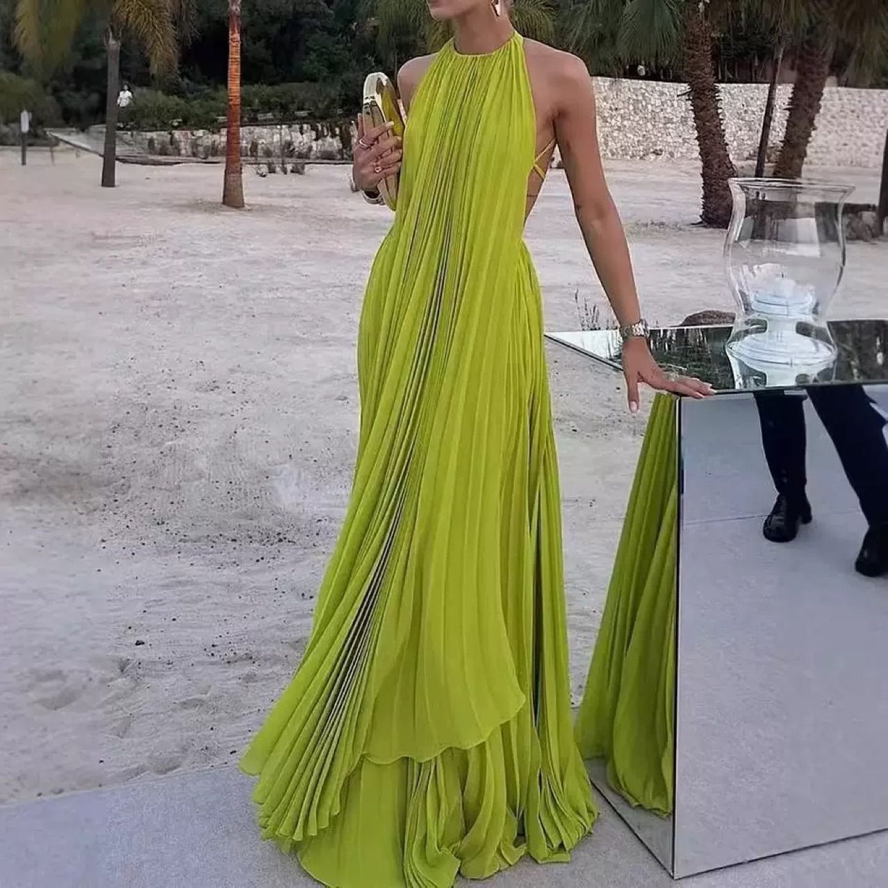 Women's Round Neck Sleeveless Sexy Backless Beach Dresses