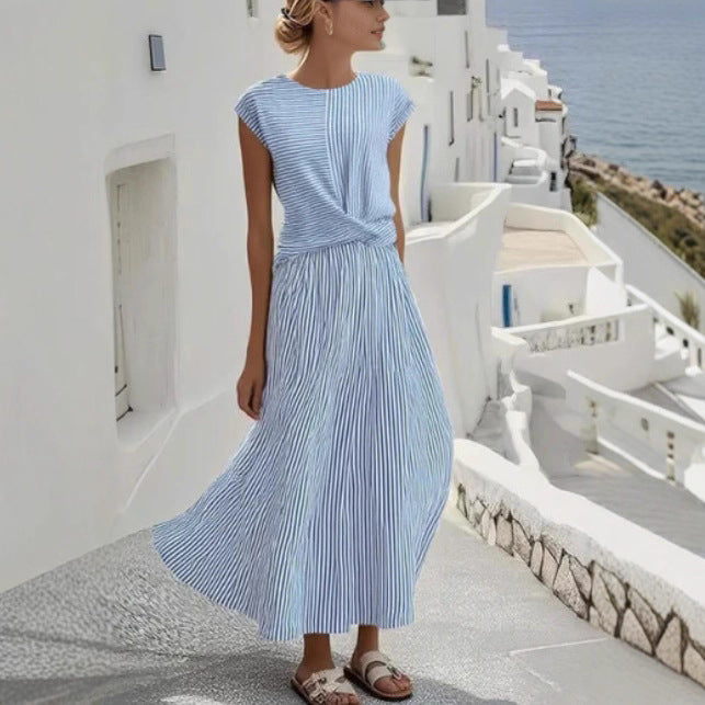 Women's Pleated Slimming Round Neck Dress Commute Dresses