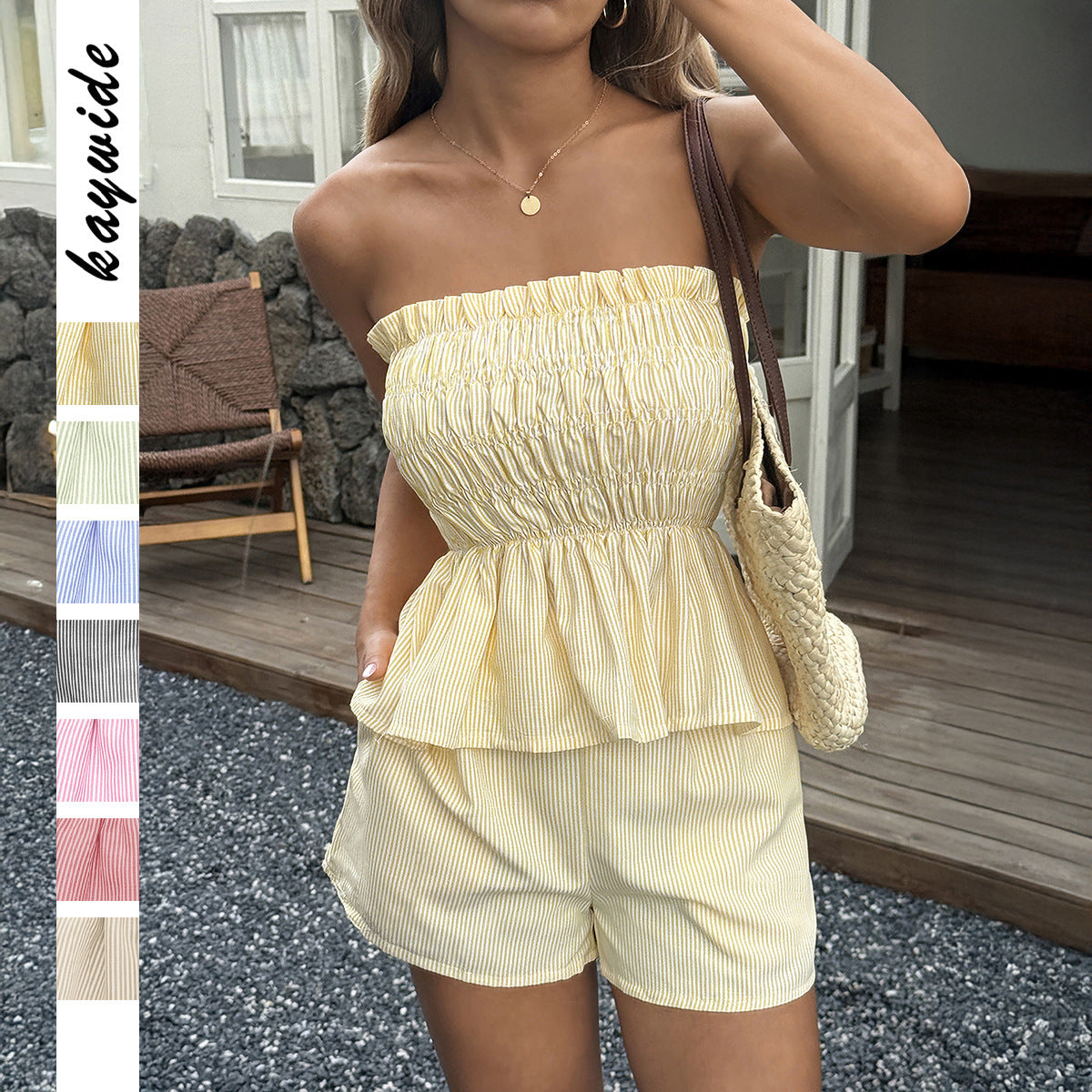 Women's Simple Tube Wooden Ear Summer Shorts