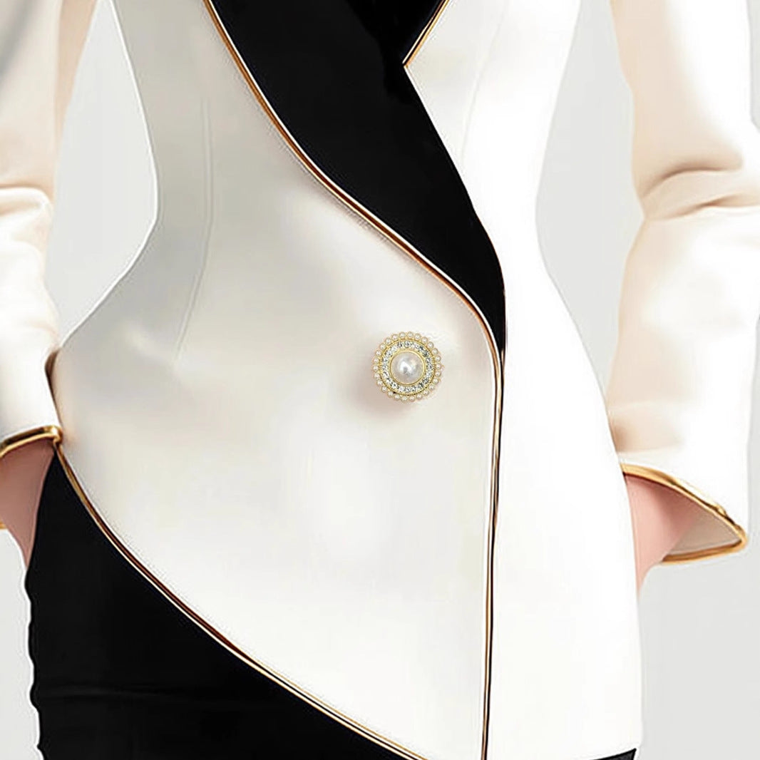 Women's Fashionable Elegant Irregular Gold Edge Pearl Blazers