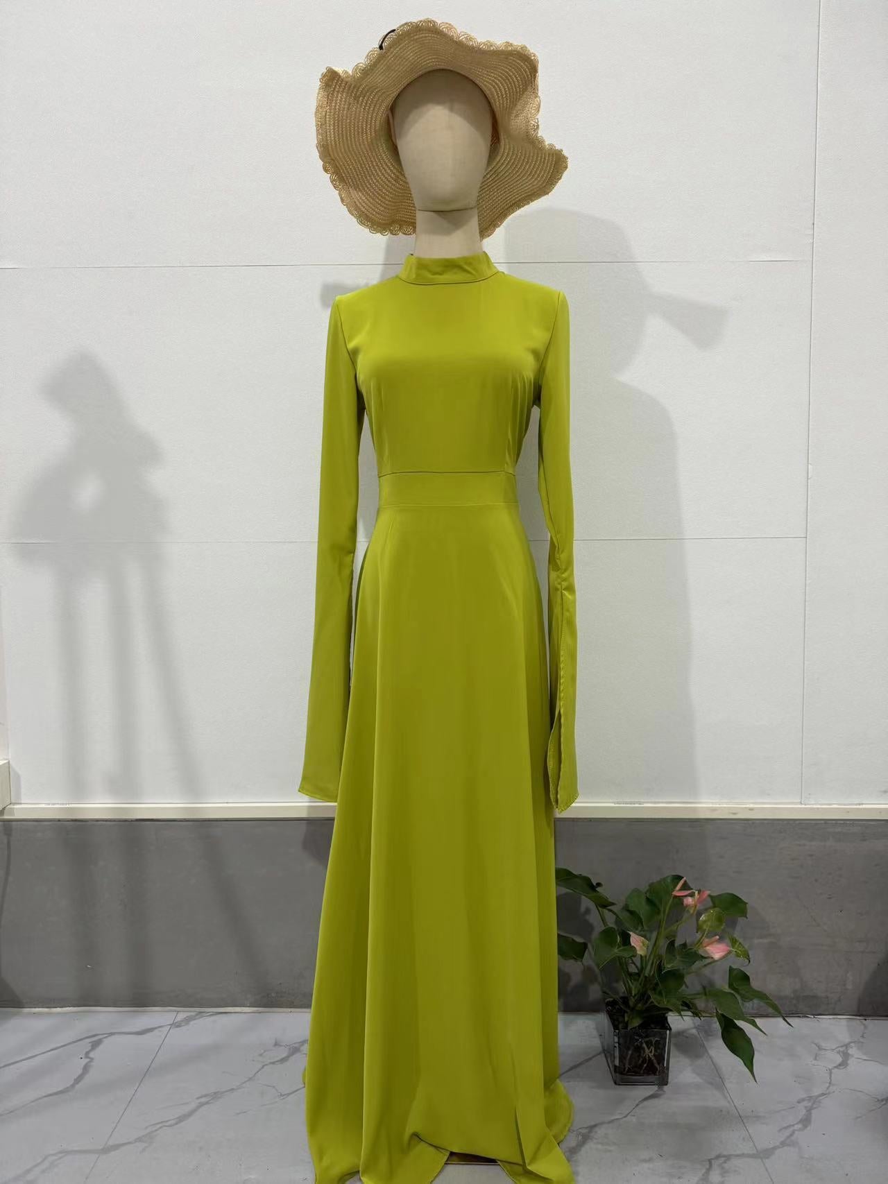 Autumn Lotus Leaf Sleeve Long Half Turtleneck Design Dresses