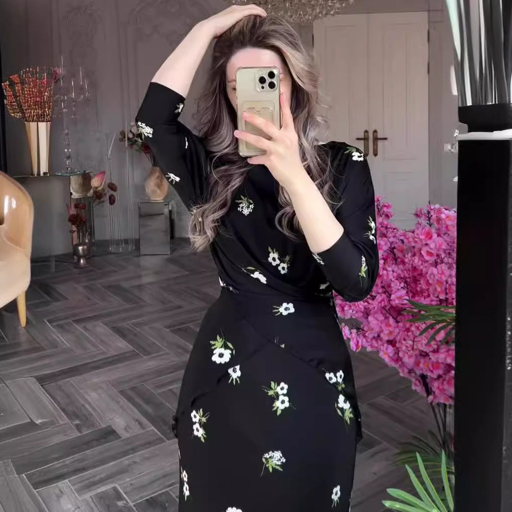 Women's Loose Breathable Casual Round Neck Flower Suits