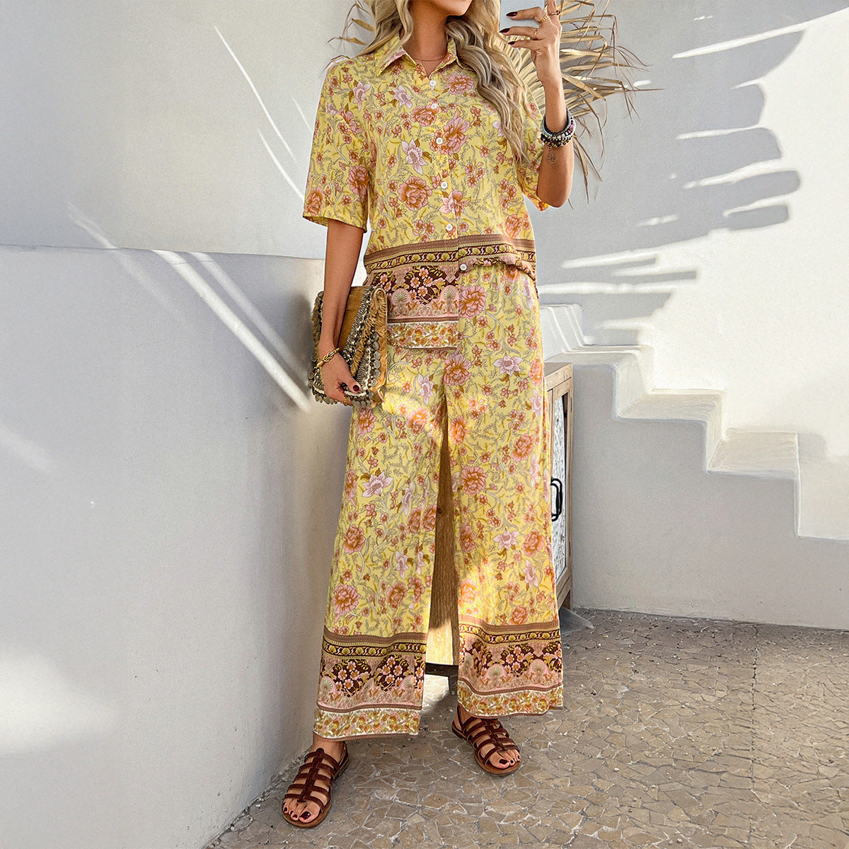 Women's Printed Contrast Color Bohemian Vacation Style Shorts