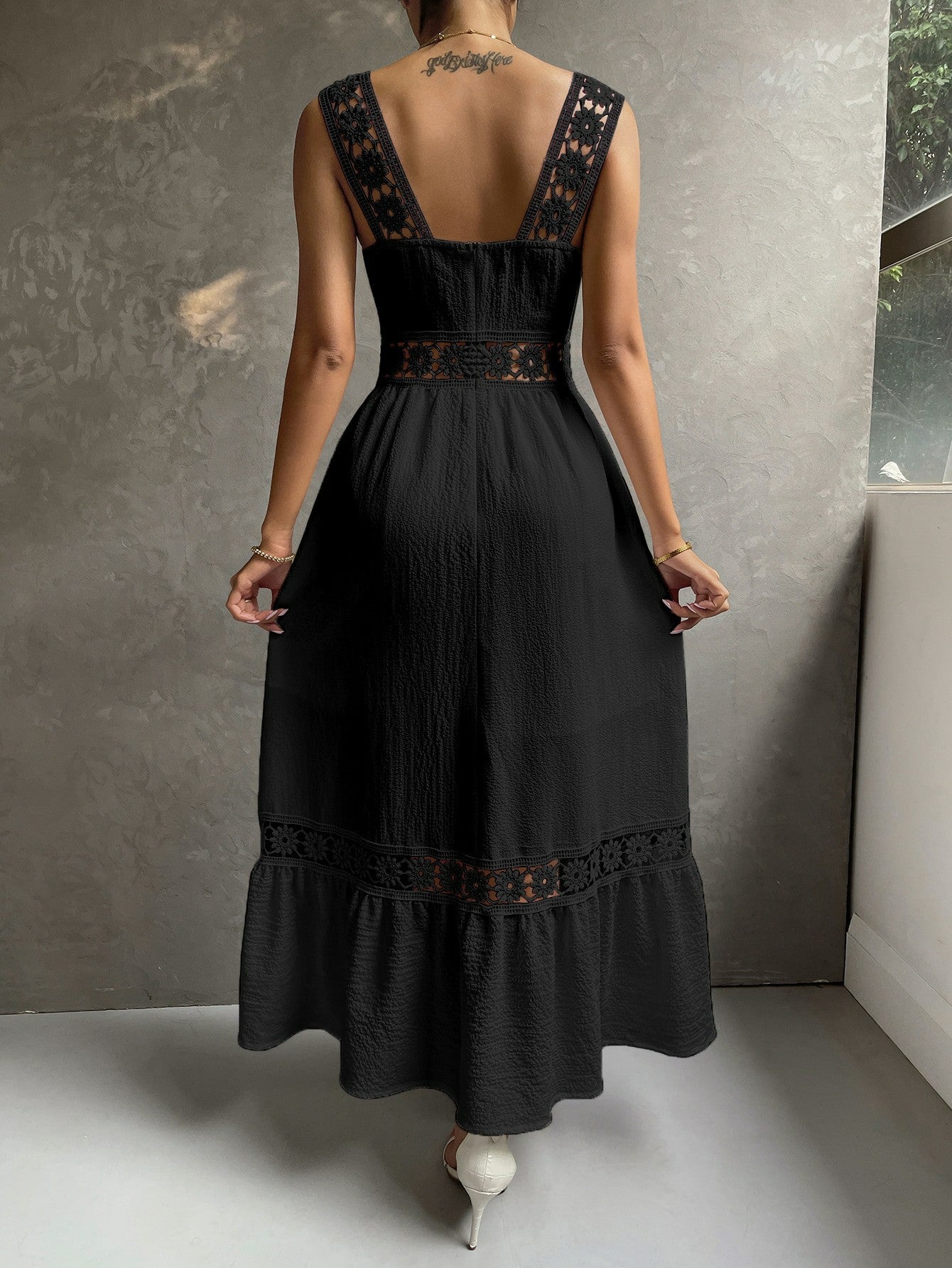 Lace Elegant Sling Slim Fit Patchwork Solid Color Dress