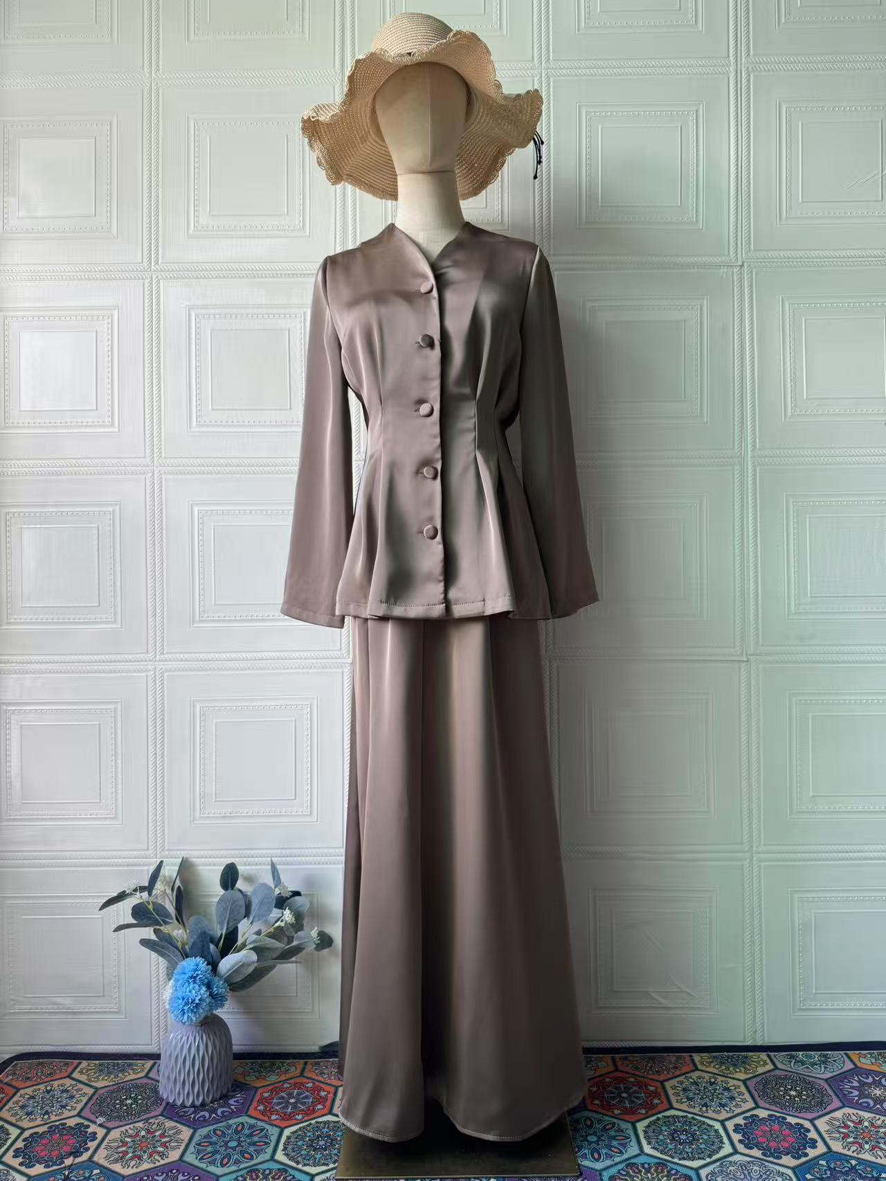Women's Soft Solid Color Long-sleeved Long Dress Suits