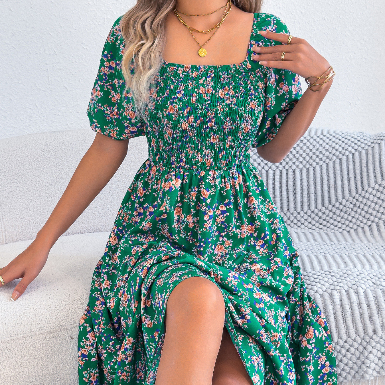 Women's Sweet Floral Sleeve Smocking Slim Fit Dress