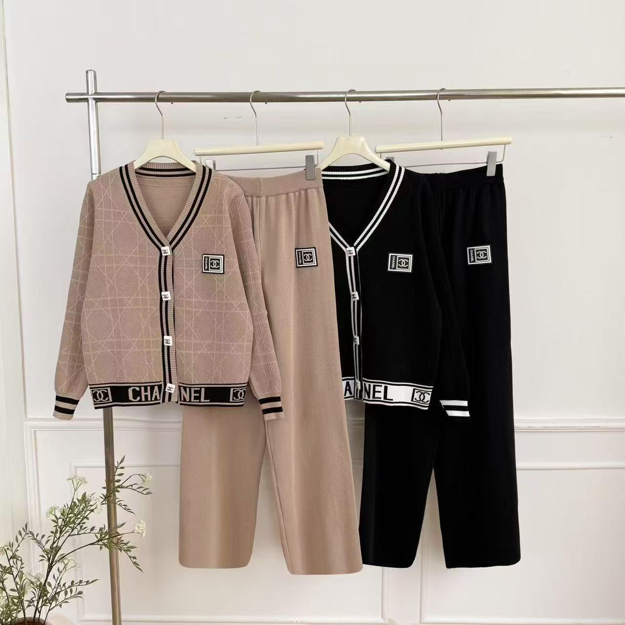 Women's Collar Versatile Knitted Wide Leg Two-piece Suits