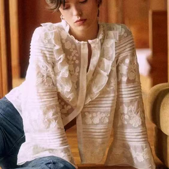 Women's Floral Embroidered Ruffled Wooden Ear Collar Blouses