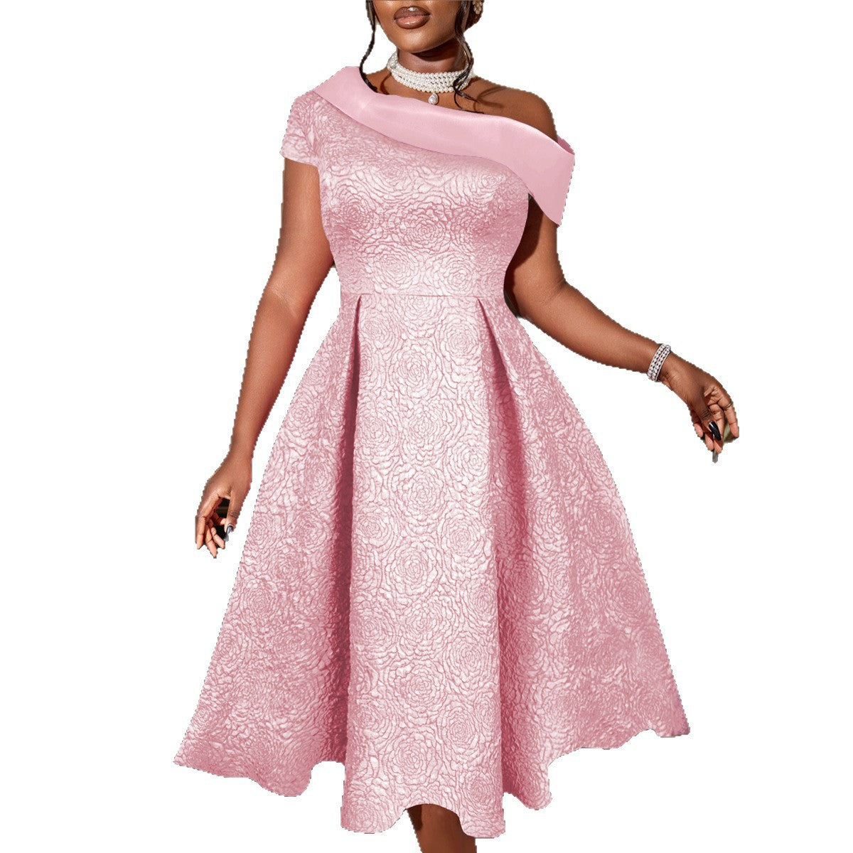 Contrast Color Sloping Shoulder Dress Banquet Dresses