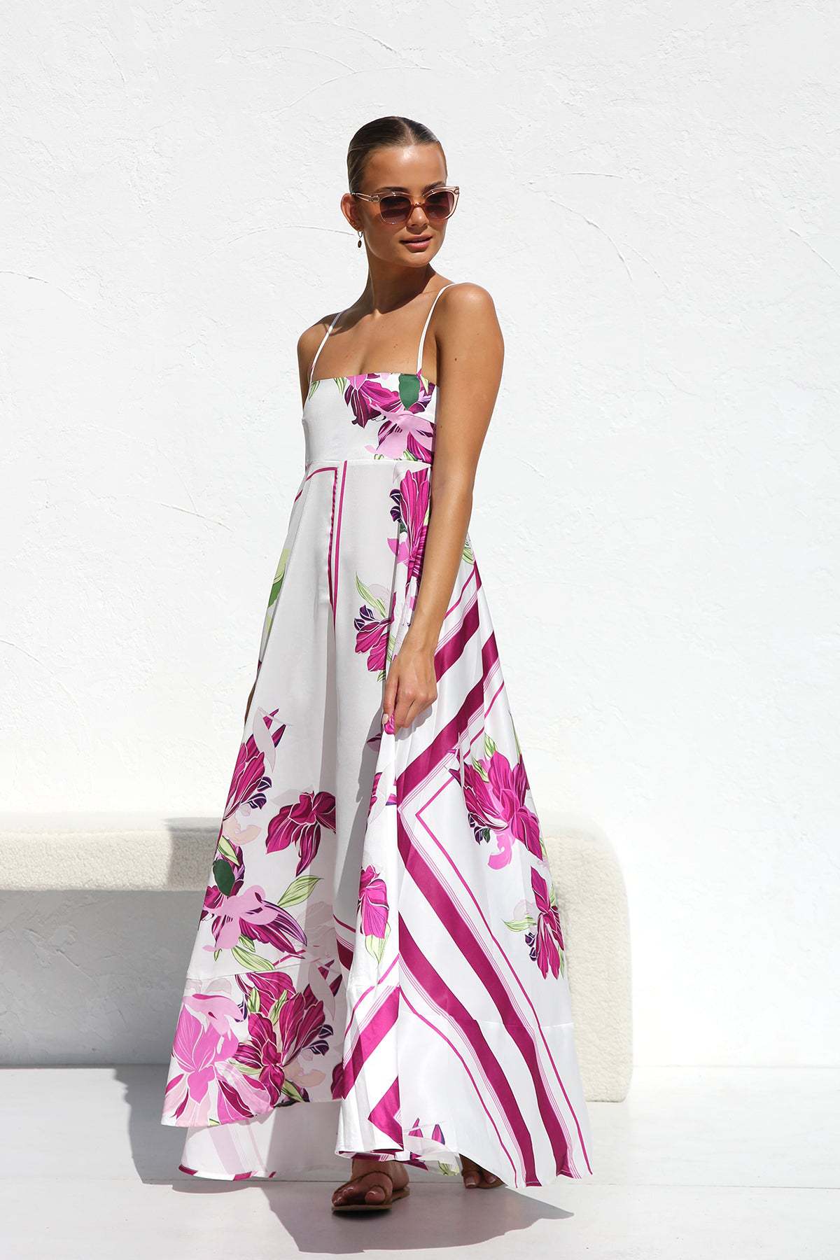Women's Printed Backless Sexy Suspenders Large Swing Dresses