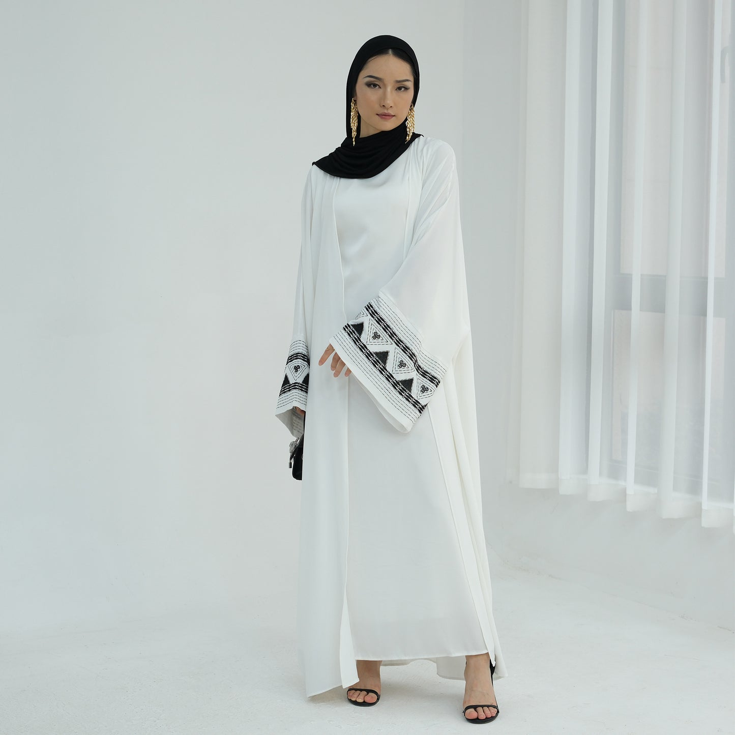 Turkish Exquisite Embroidered Robe Without Headscarf Dresses