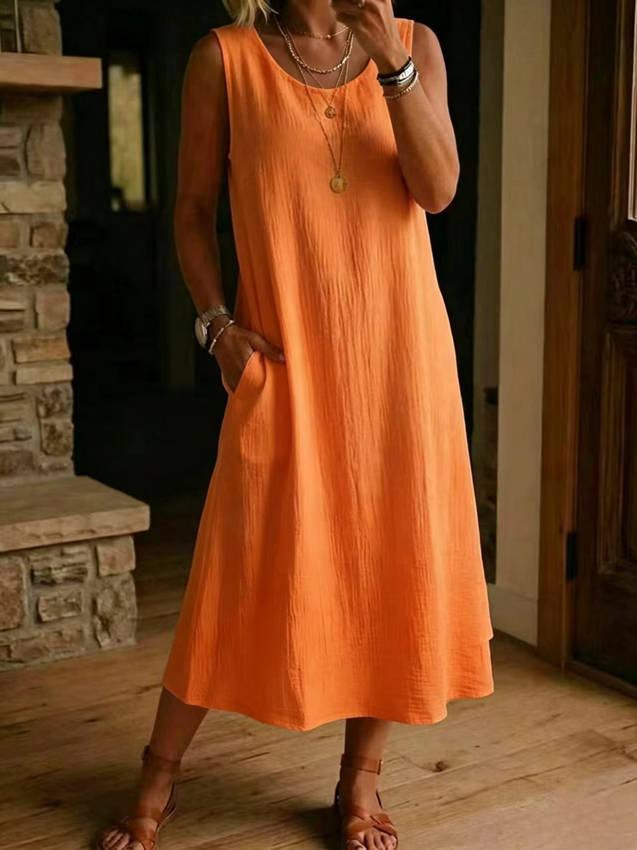 Fashion Casual Round Neck Pocket Long Solid Dress
