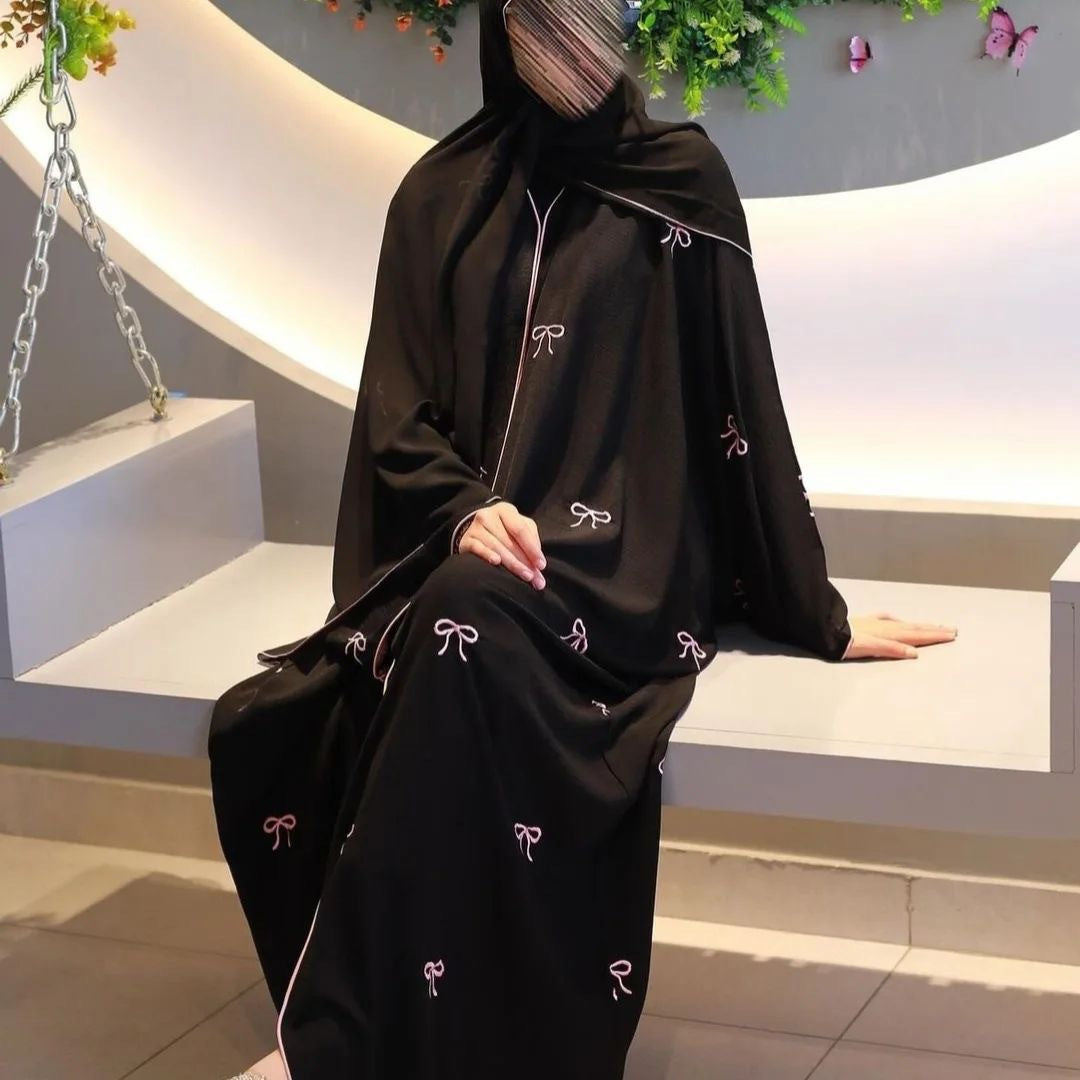 Classic Beautiful Versatile Bow Embroidered Robe Dresses