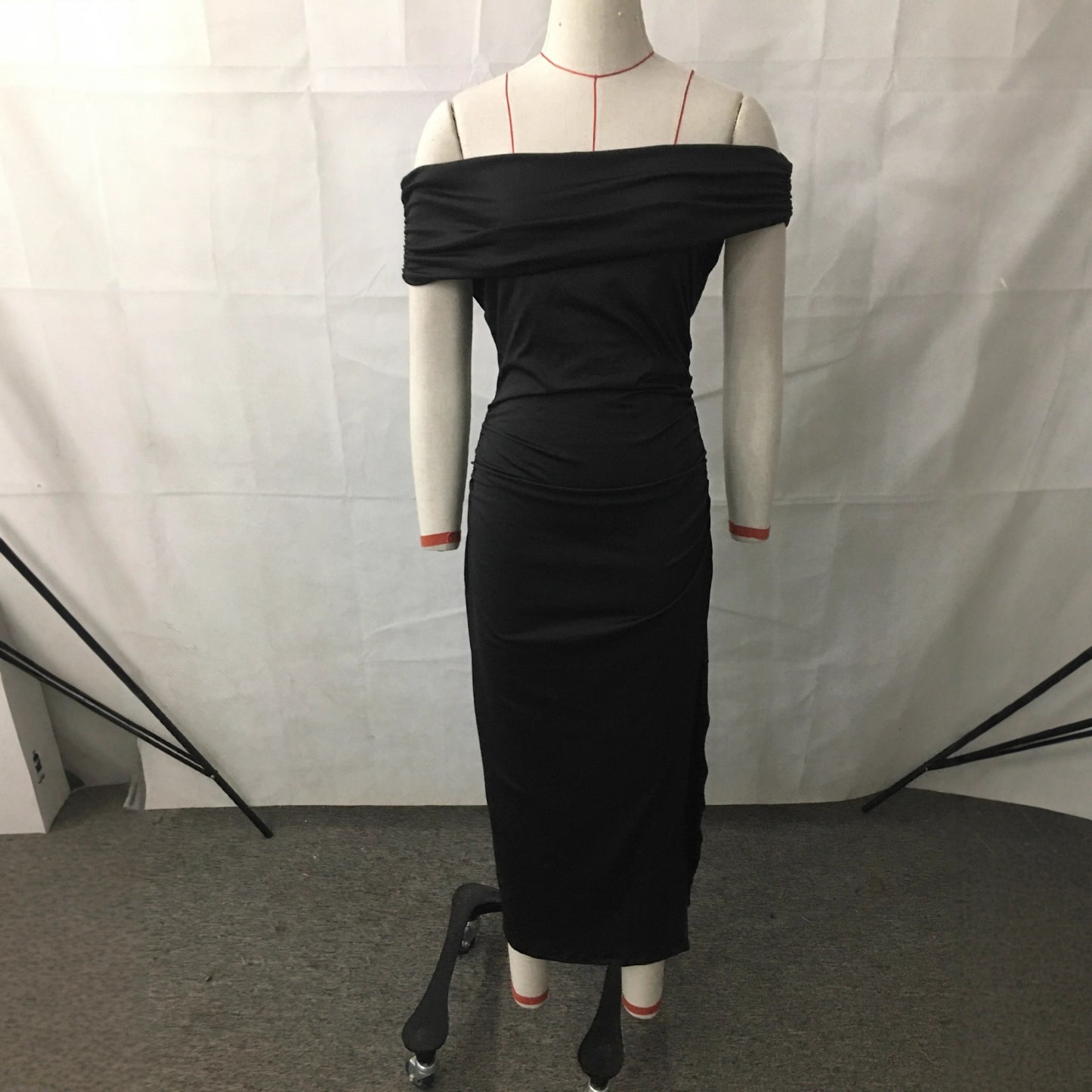 Women's Tight Solid Color Sleeveless Mid-length Sexy Dress