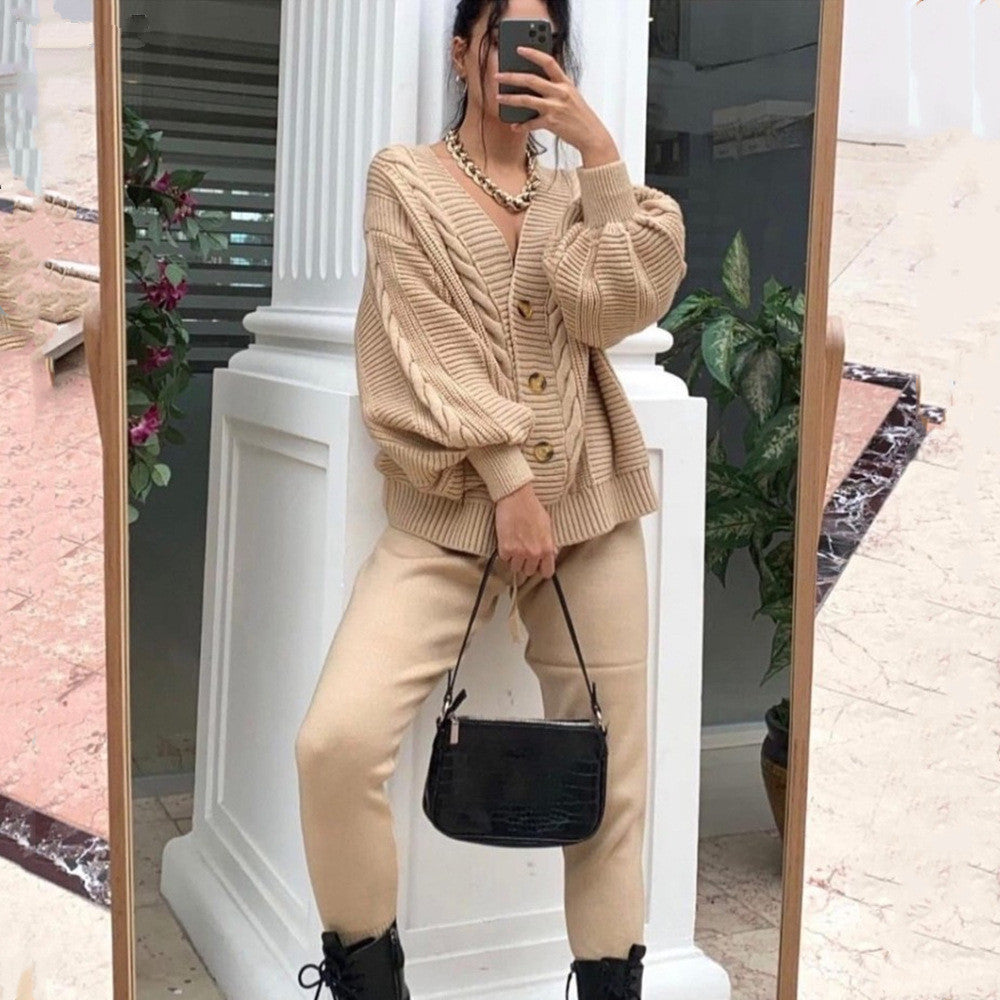 Women's Fashion Solid Color Slimming Long Sleeve Sweater