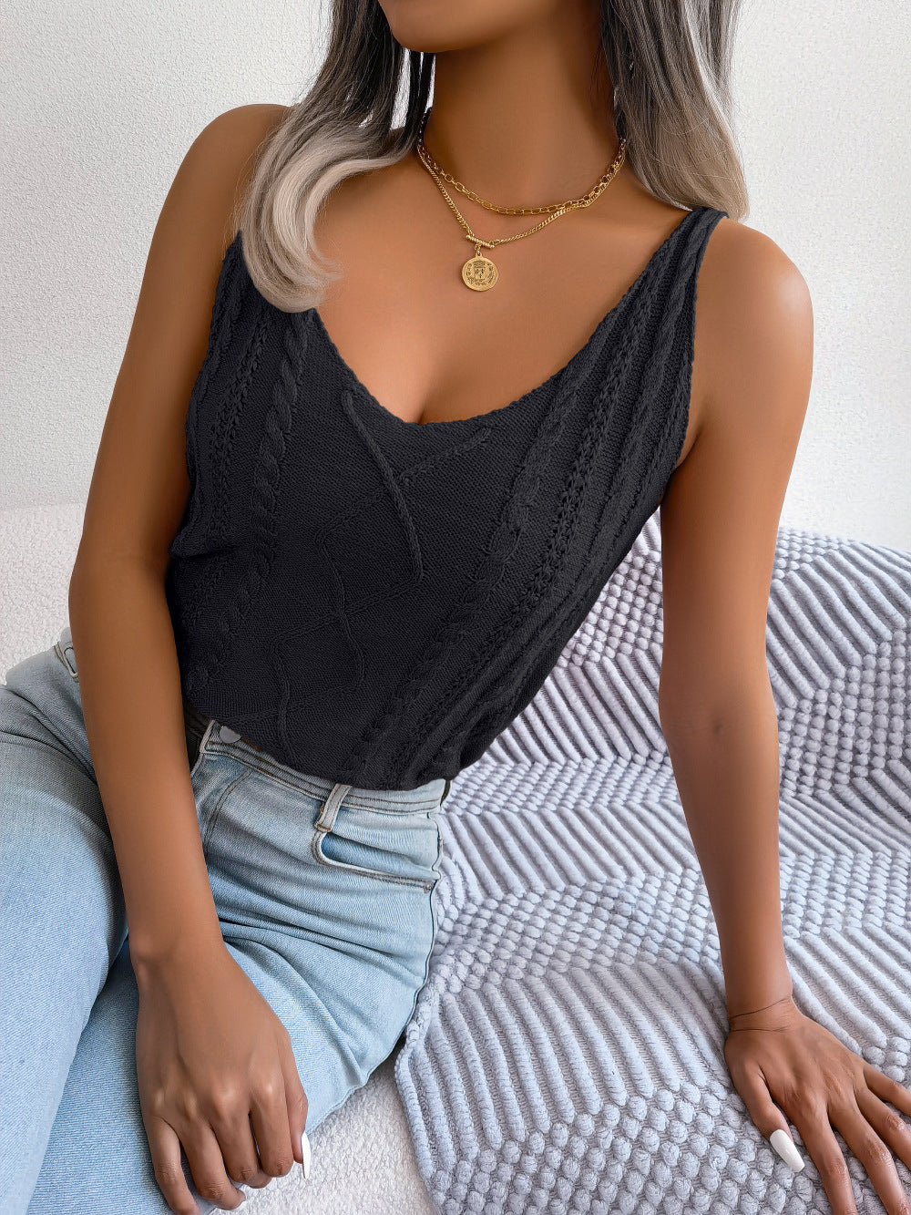 Classic Women's Casual Twist Hollow Holiday Clothing