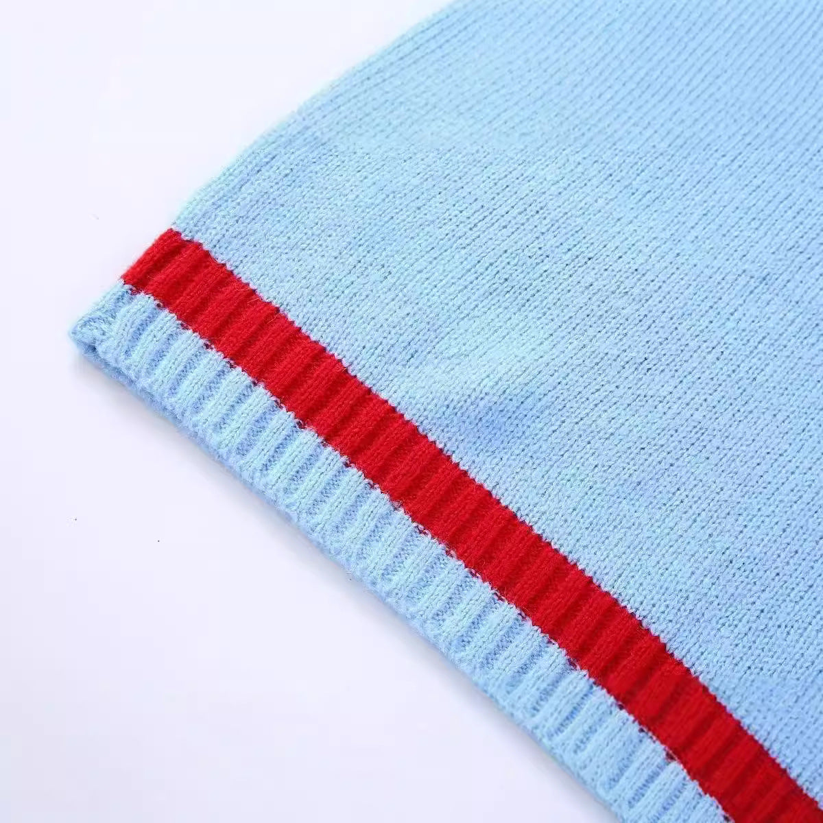 Women's Summer Fashion Stitching Embroidered Sleeveless Knitted Tops