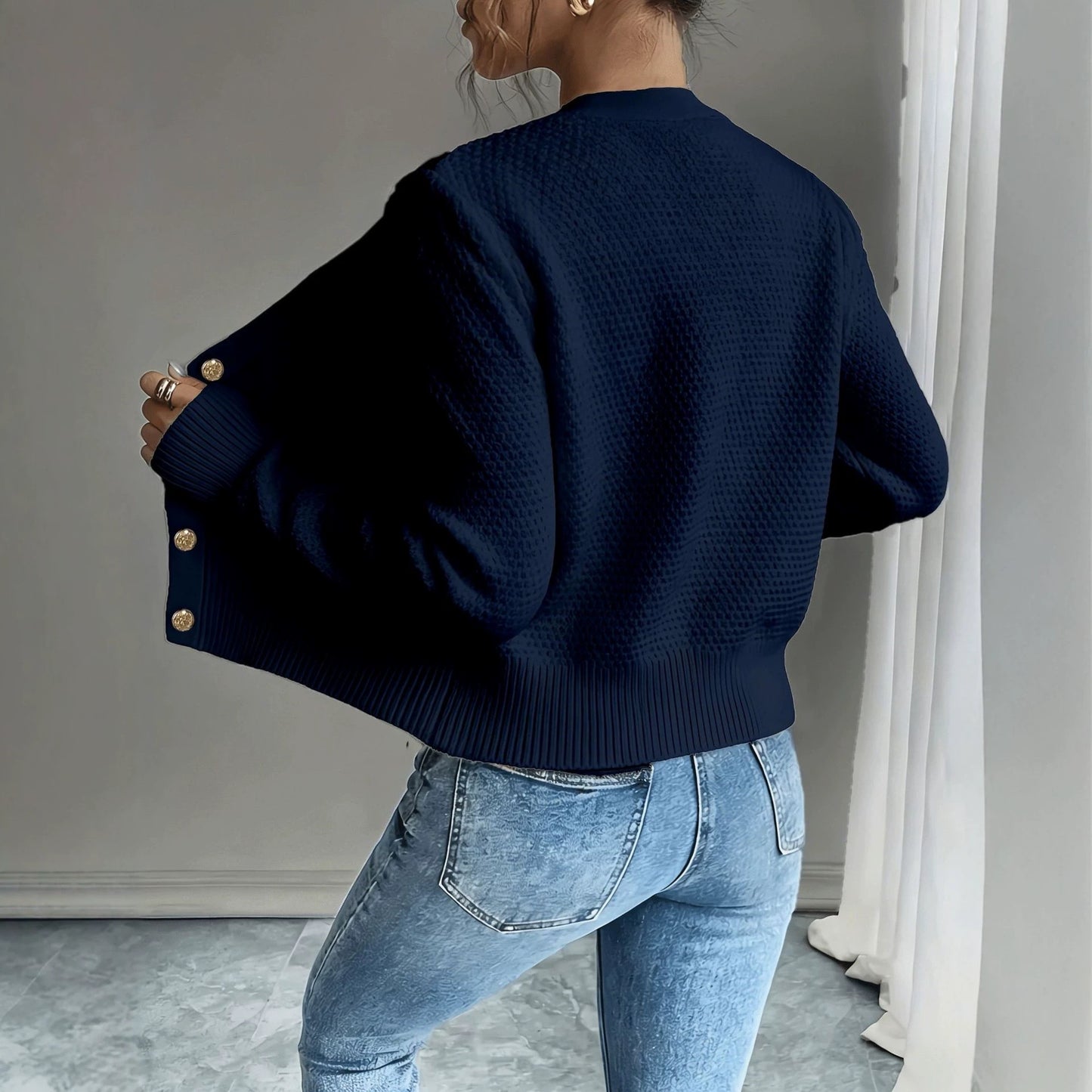 Women's Fashion Wear Slimming Single-breasted Knitted Long-sleeved Sweaters