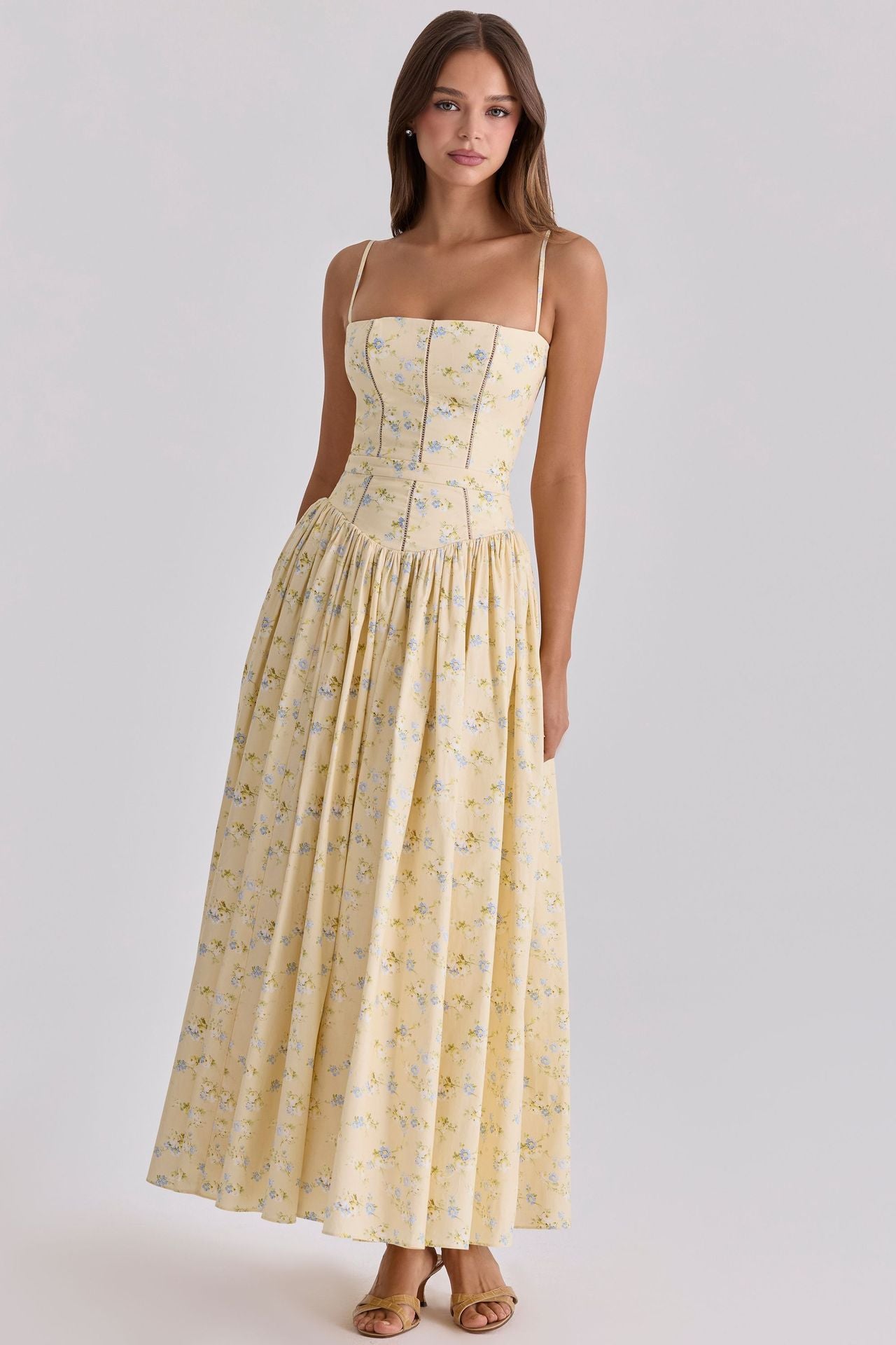 Fashionable High-grade French Strap Gentle Slimming Dress