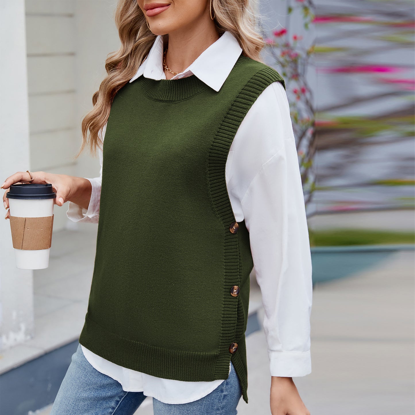 Women's Solid Color Buttons Decorative Slit Knit Sweater
