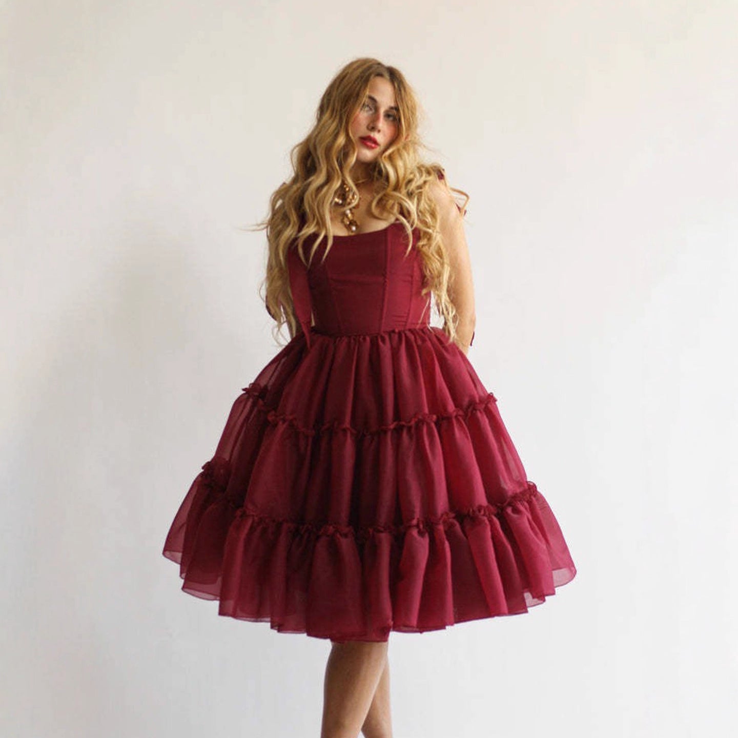 Women's Summer Fashion Temperament Wide Camisole Sleeveless Backless Dress