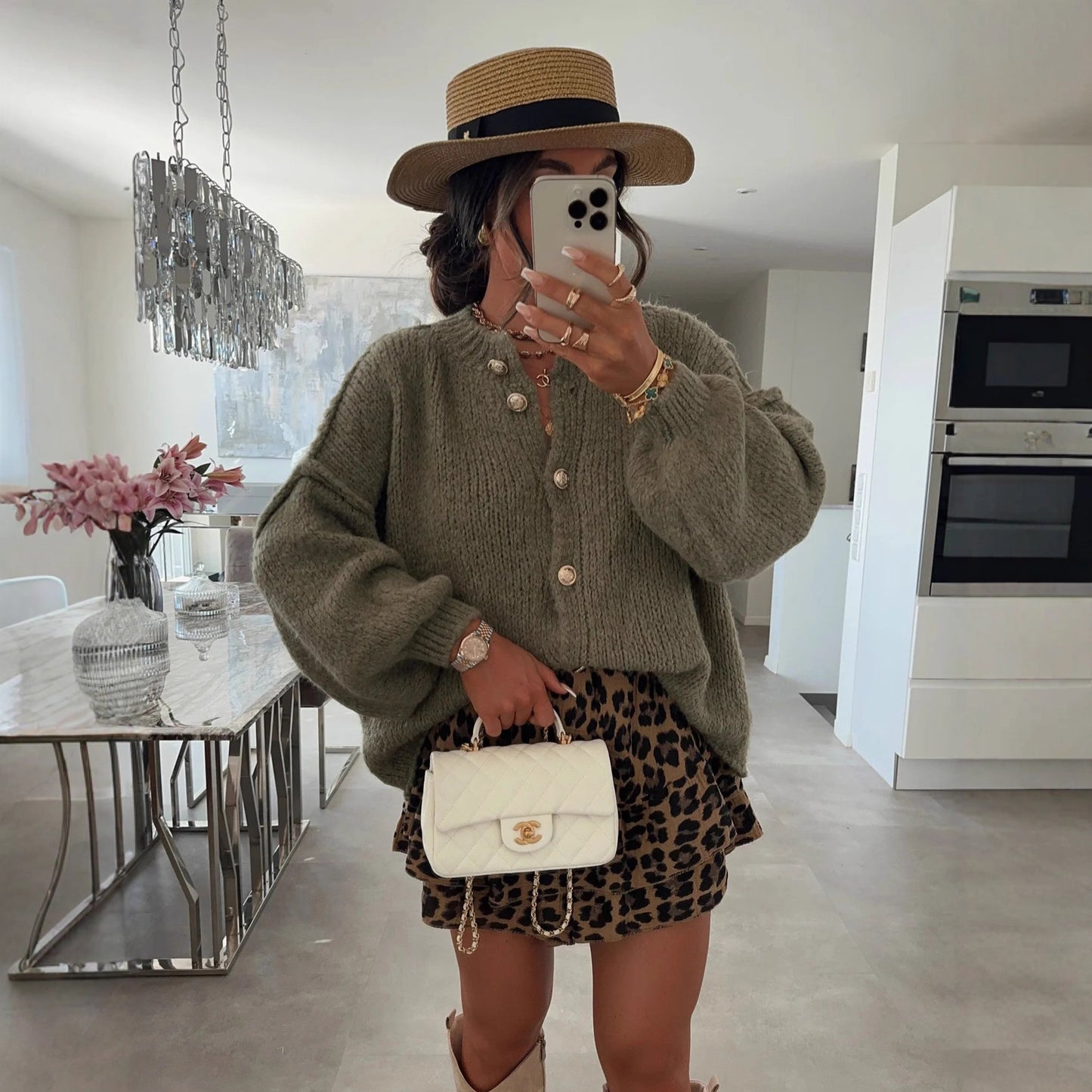 Women's Retro Gold Button Solid Color Knitted Sweaters