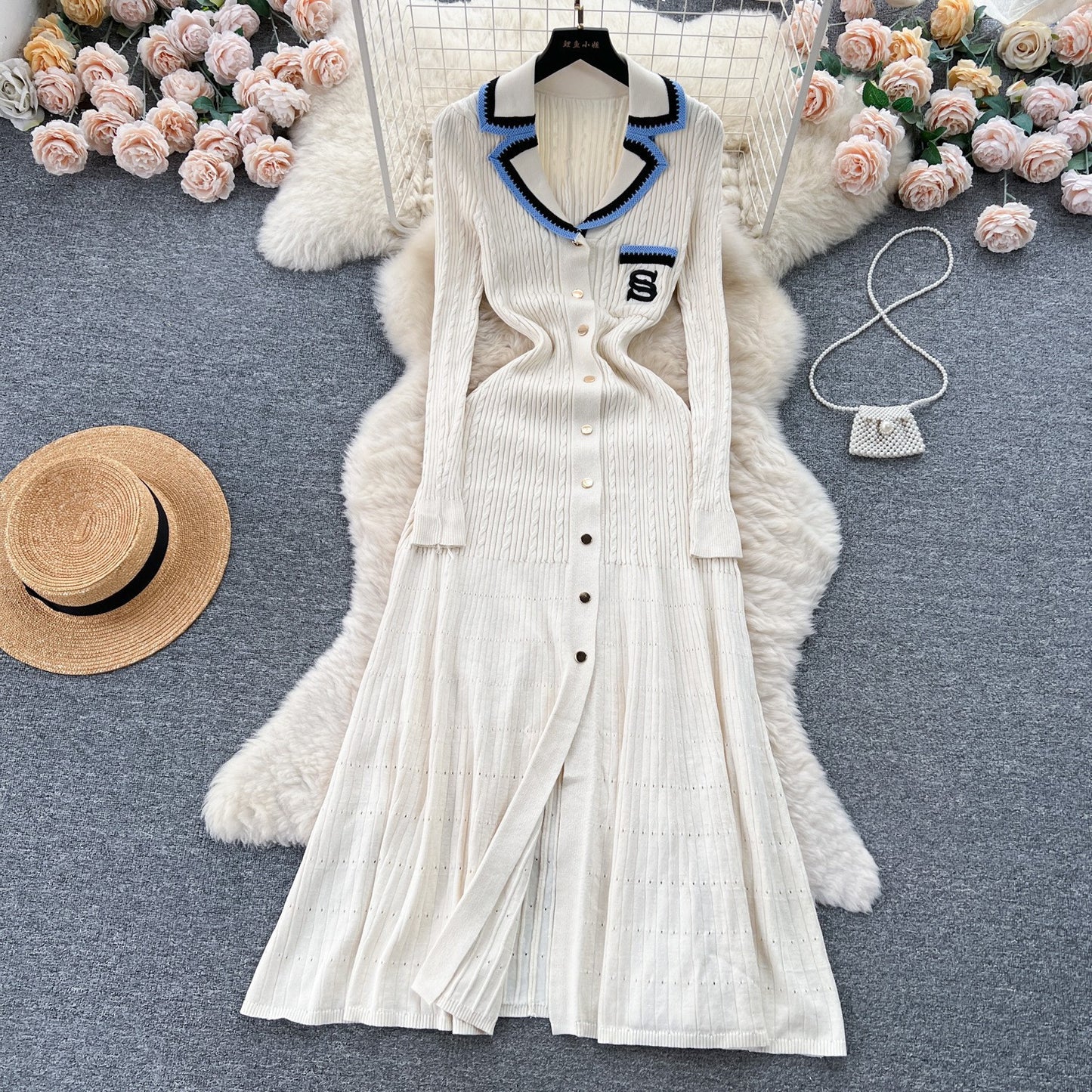 Classic Style Contrast Color Woolen Embroidered Collar Split Skirts
