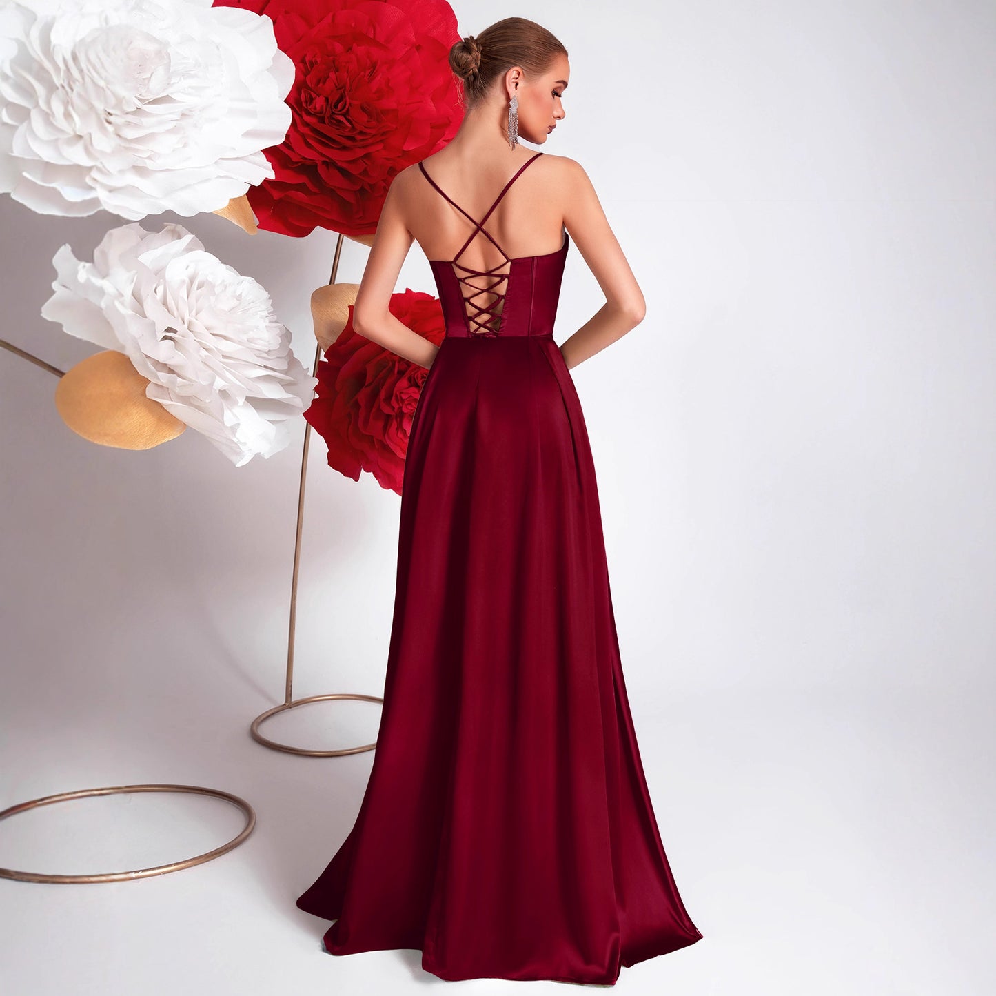 Women's Satin Fabric High-grade Fashionable Light Luxury Dress