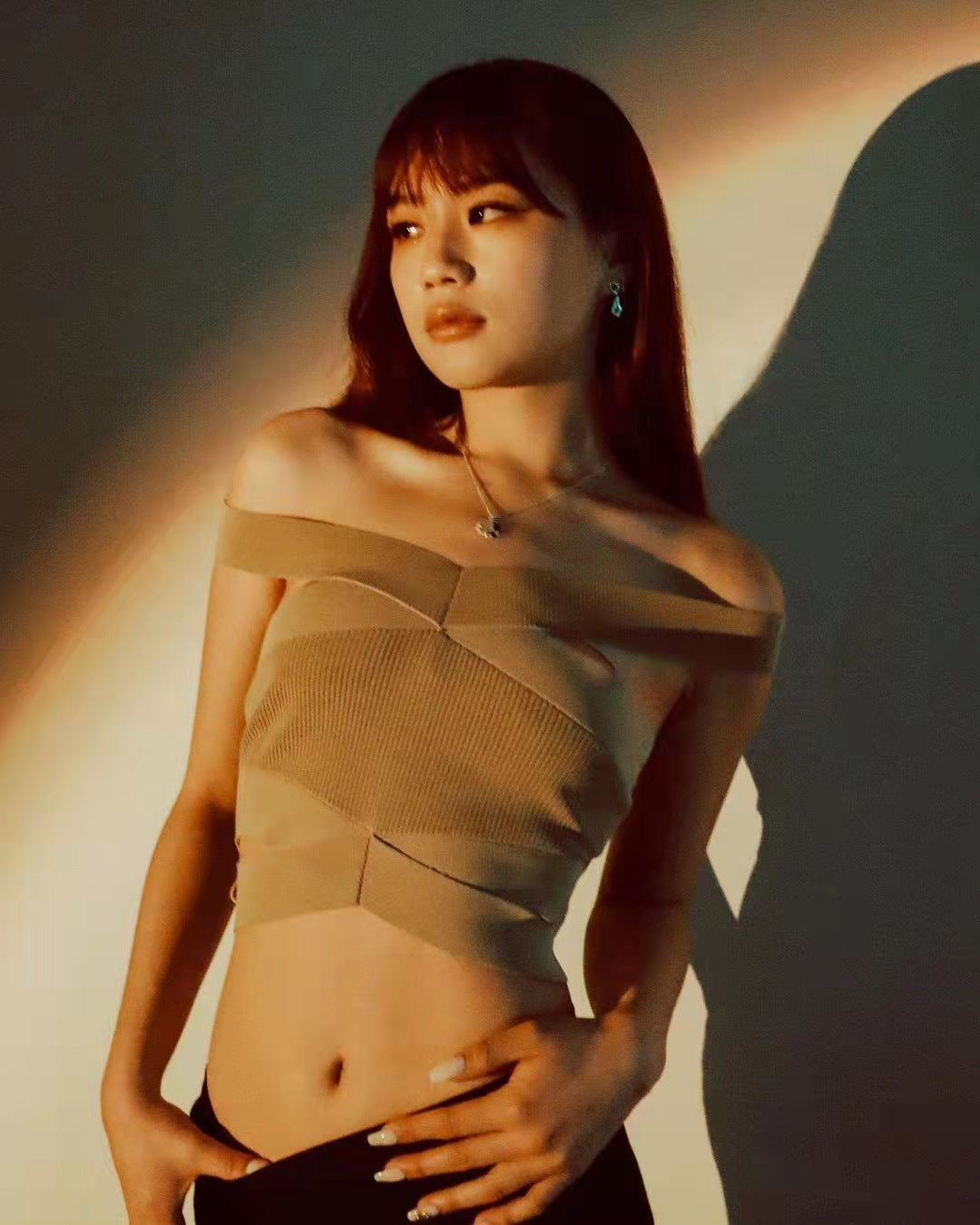 Women's Autumn Sexy Fashion Ultra Hollow Exposed Tops