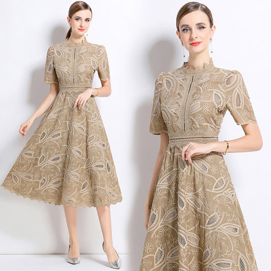 Women's French Retro Hollow Embroidered Waist Trimming Dresses