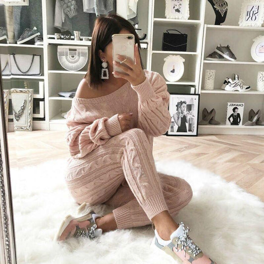 Charming Women's Pajamas Fashion Solid Color Sweater