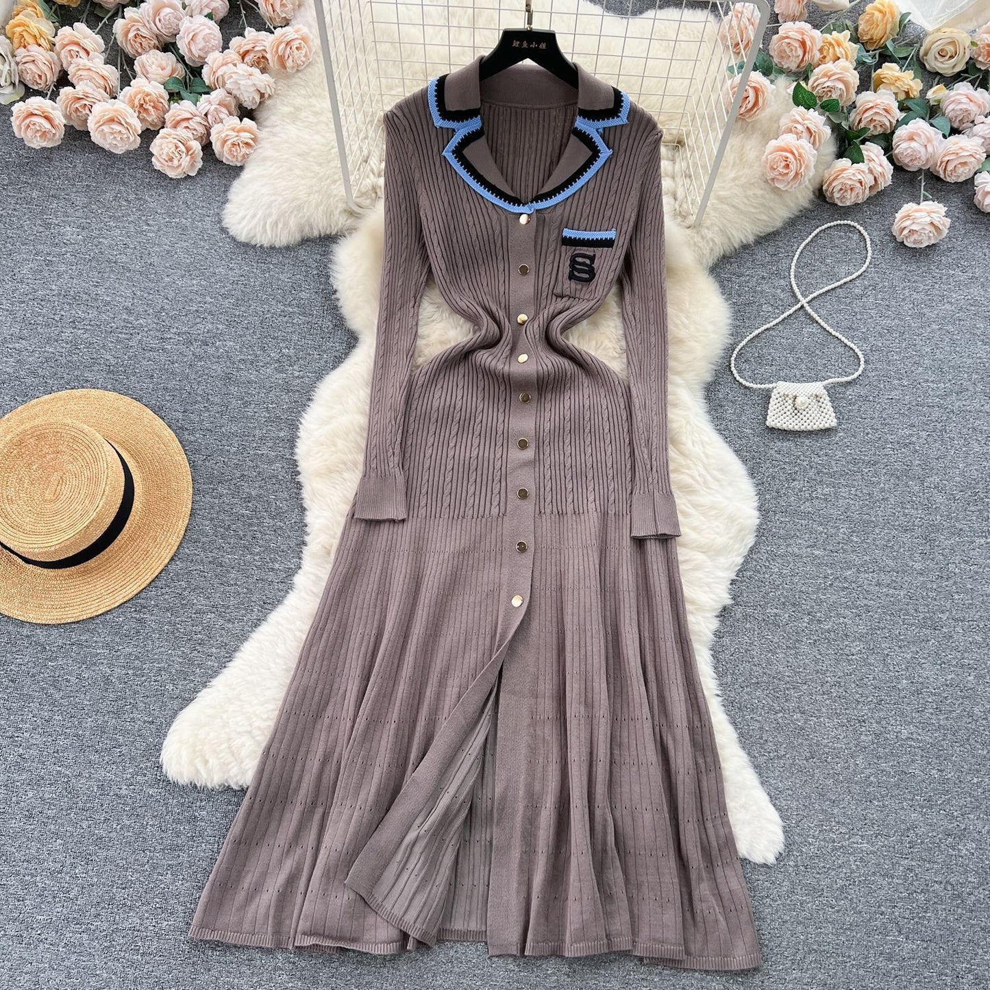 Classic Style Contrast Color Woolen Embroidered Collar Split Skirts