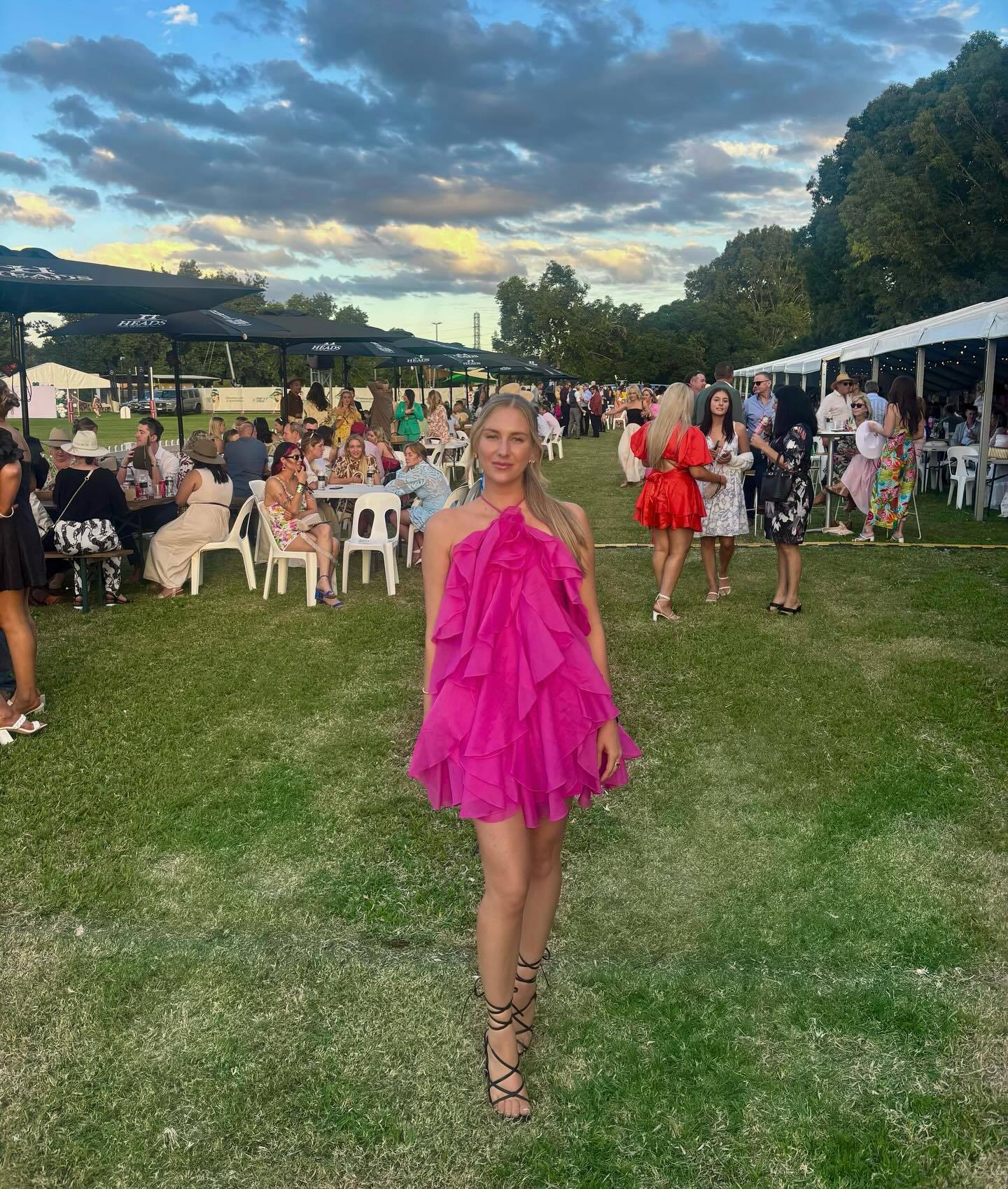 Women's Vacation Style Three-dimensional Flowers Halter Backless Ruffled Dresses