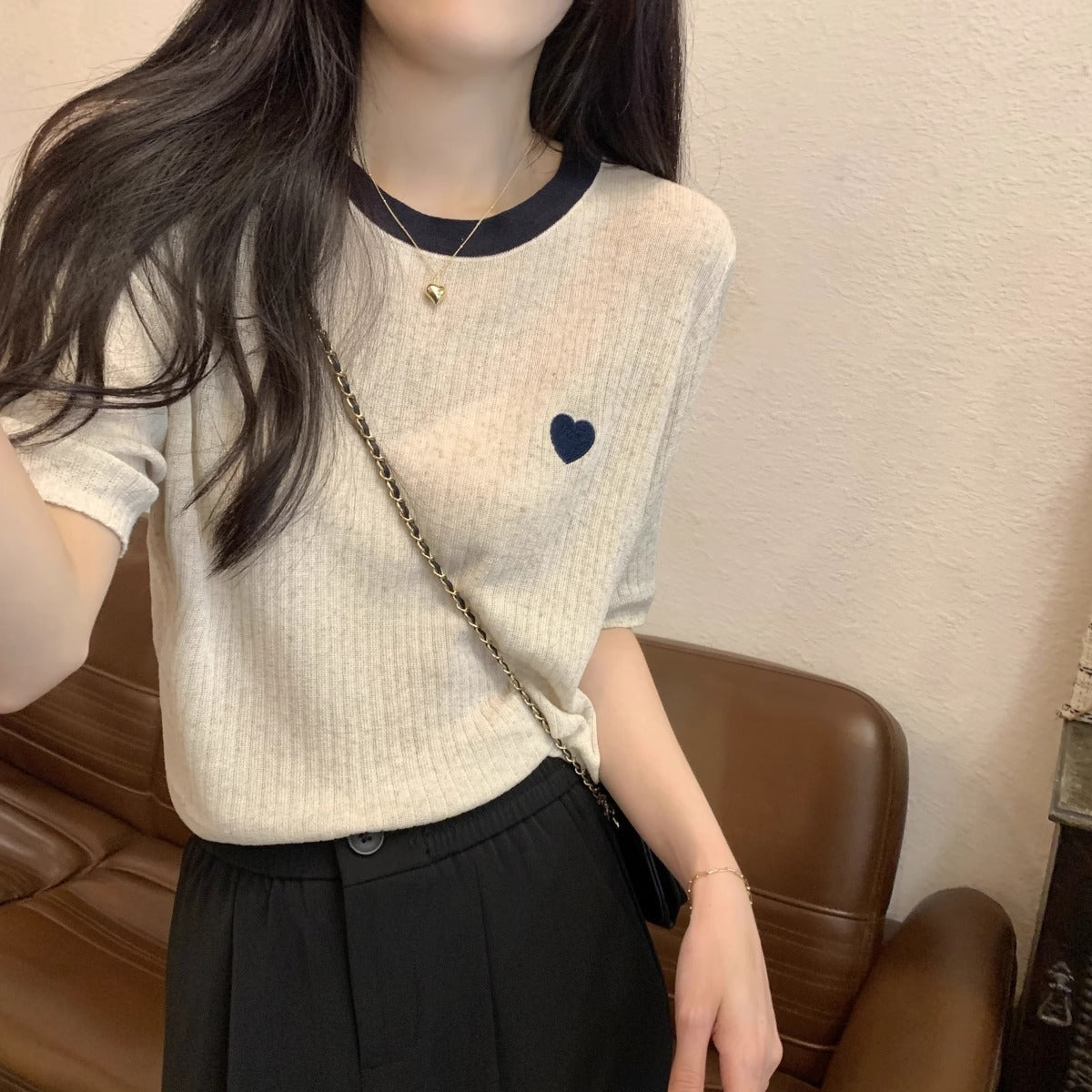 Women's Summer French Style Loose Contrast Color Love Embroidered Knitwear