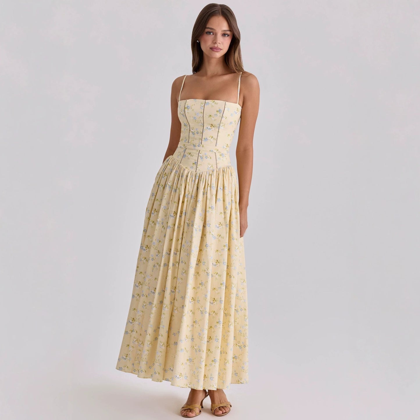 Fashionable High-grade French Strap Gentle Slimming Dress