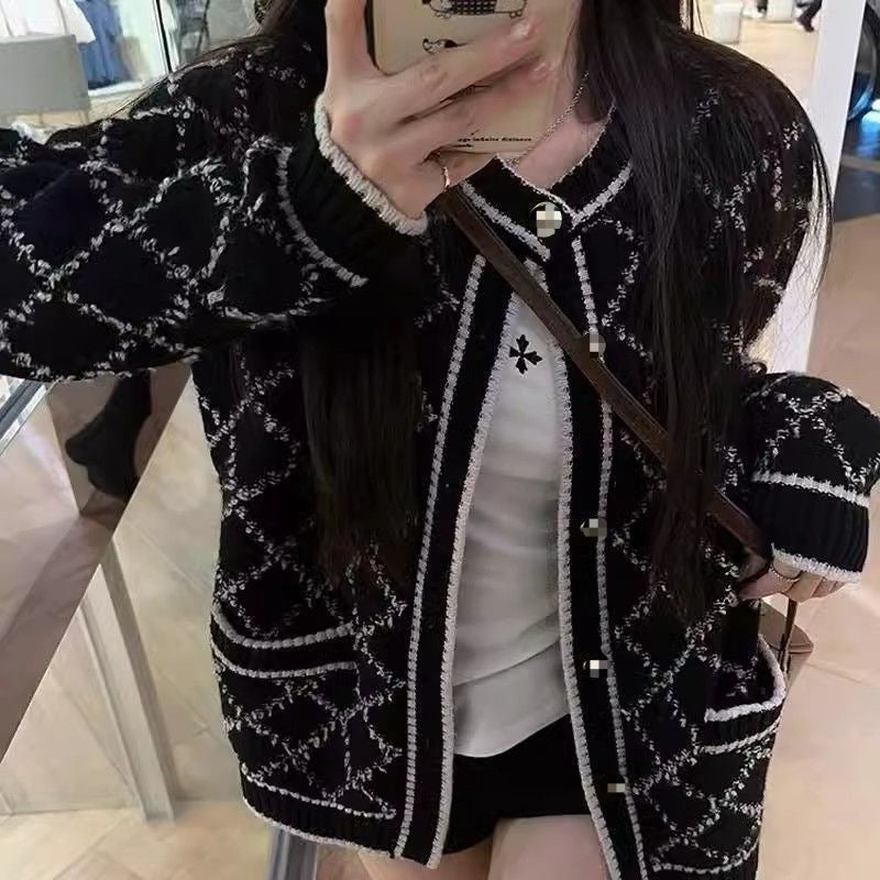 Women's Nice Knitted Classic Style Design Sense Hit Color Diamond Lattice Cardigans