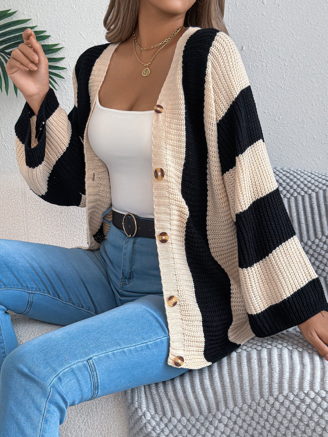 Women's Contrast Color Striped Flared Sleeve Mid-length Clothing