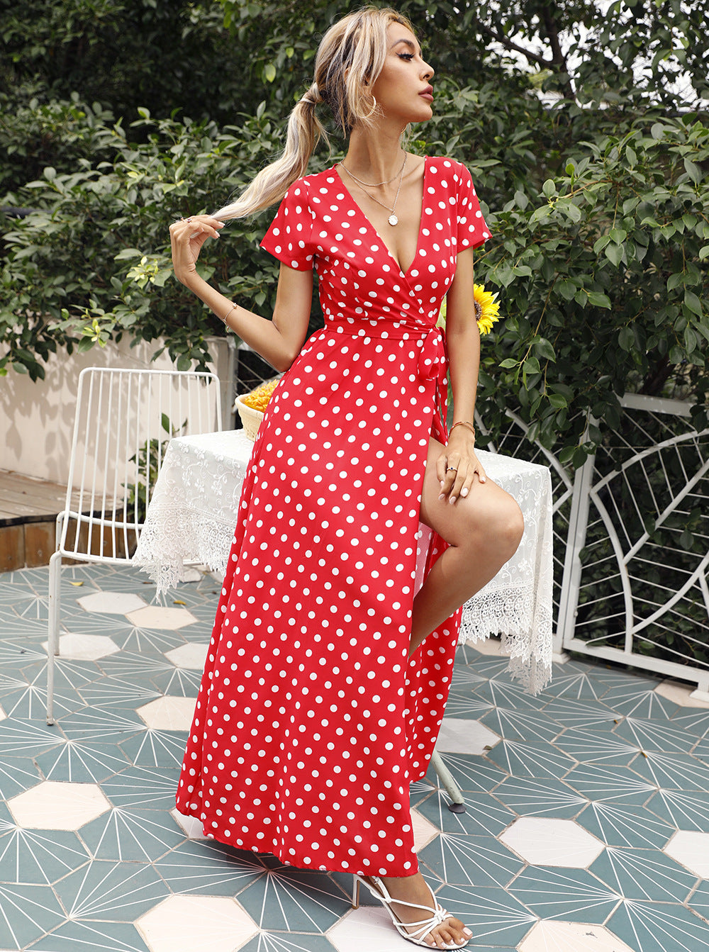 Women's Summer Waist Trimming Short-sleeved Polka Dot Dresses